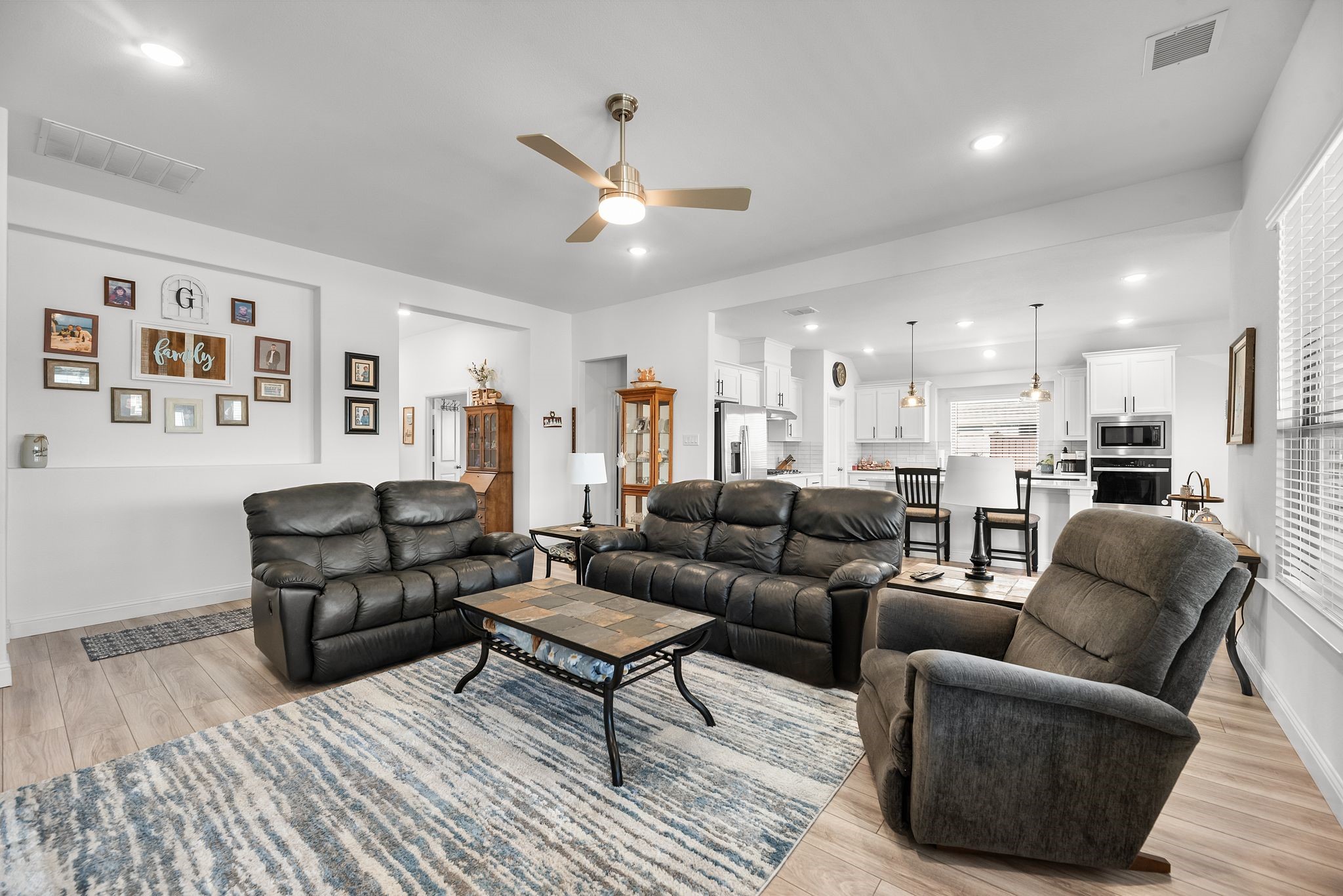 614 Creekview Lane