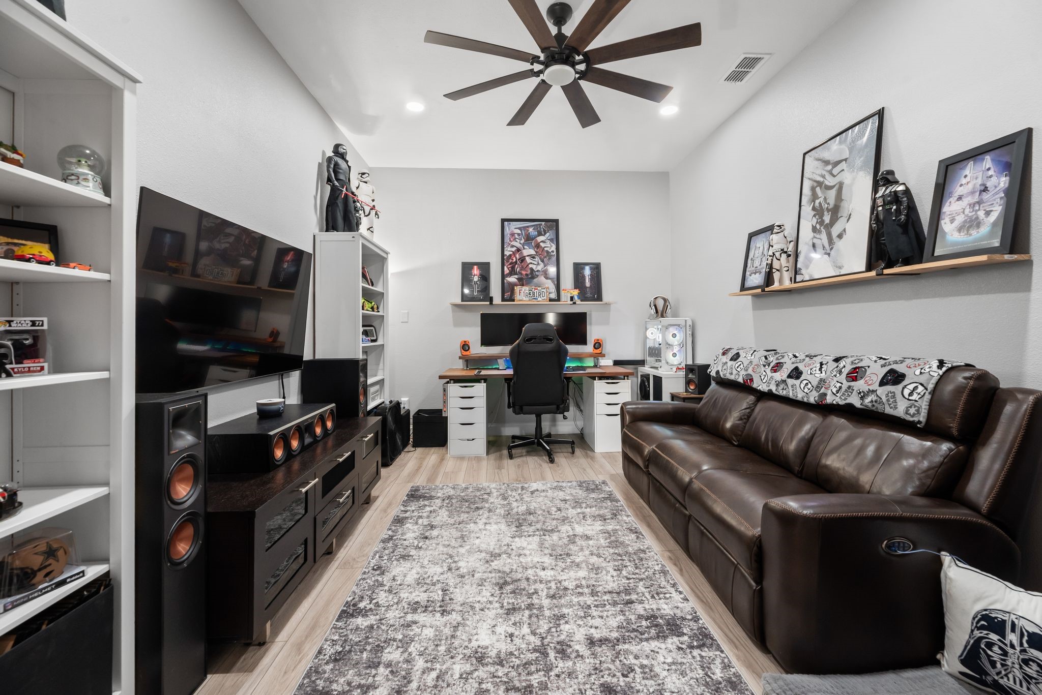 614 Creekview Lane