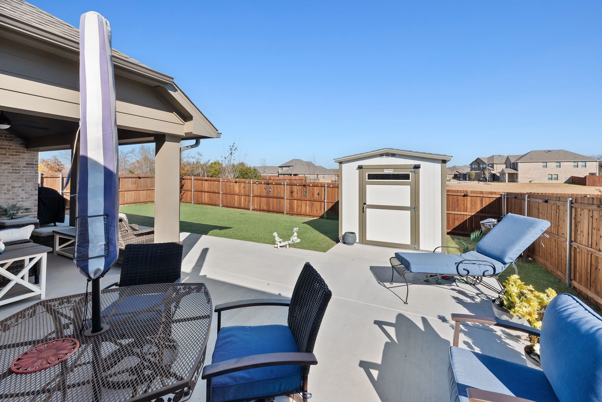 614 Creekview Lane