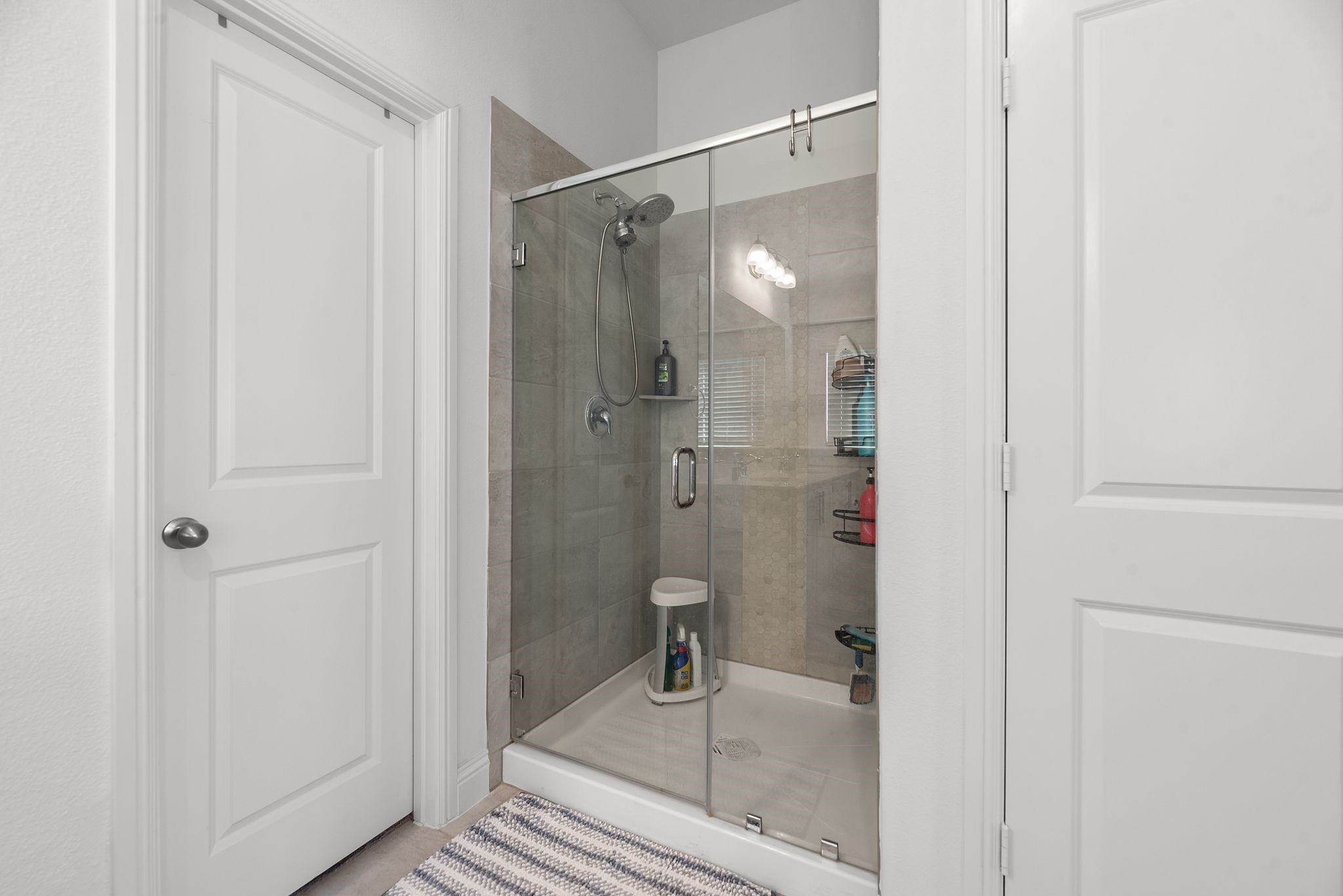 614 Creekview Lane
