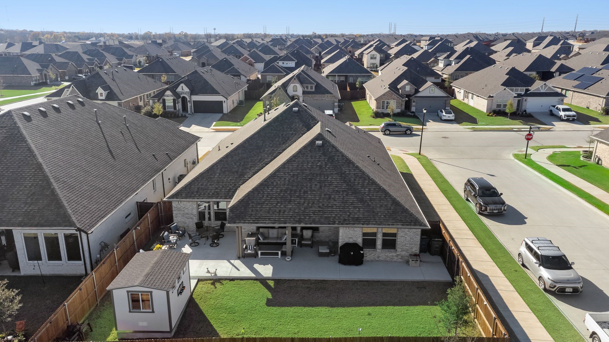 614 Creekview Lane