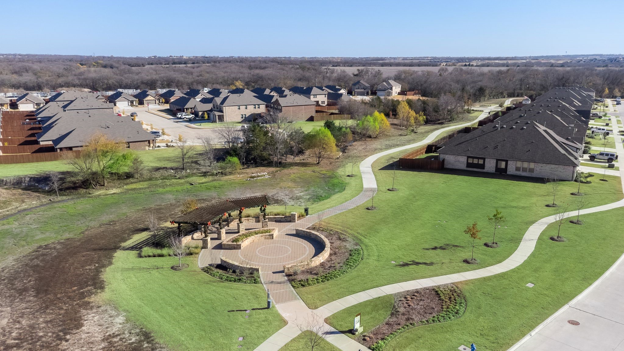 614 Creekview Lane