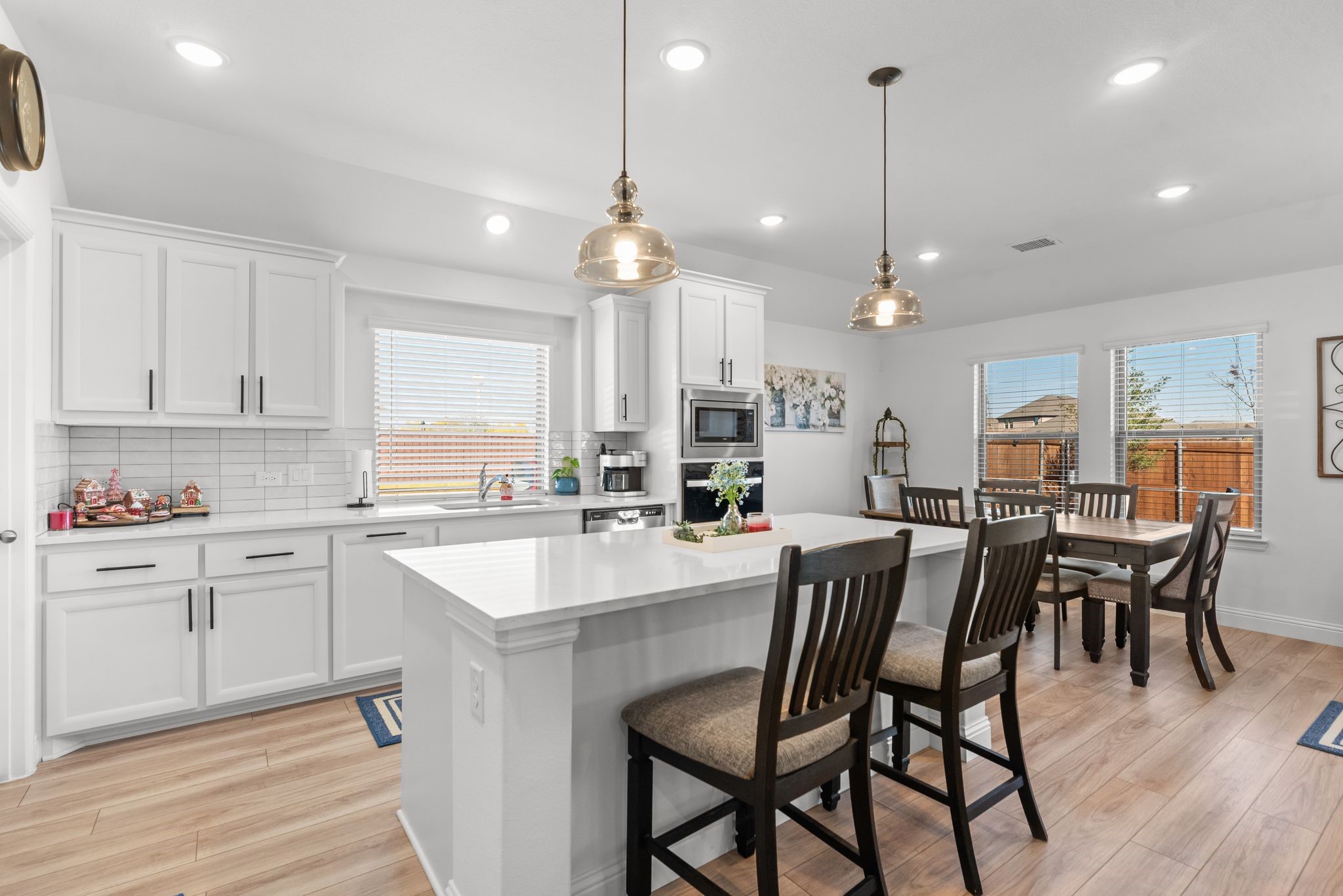 614 Creekview Lane