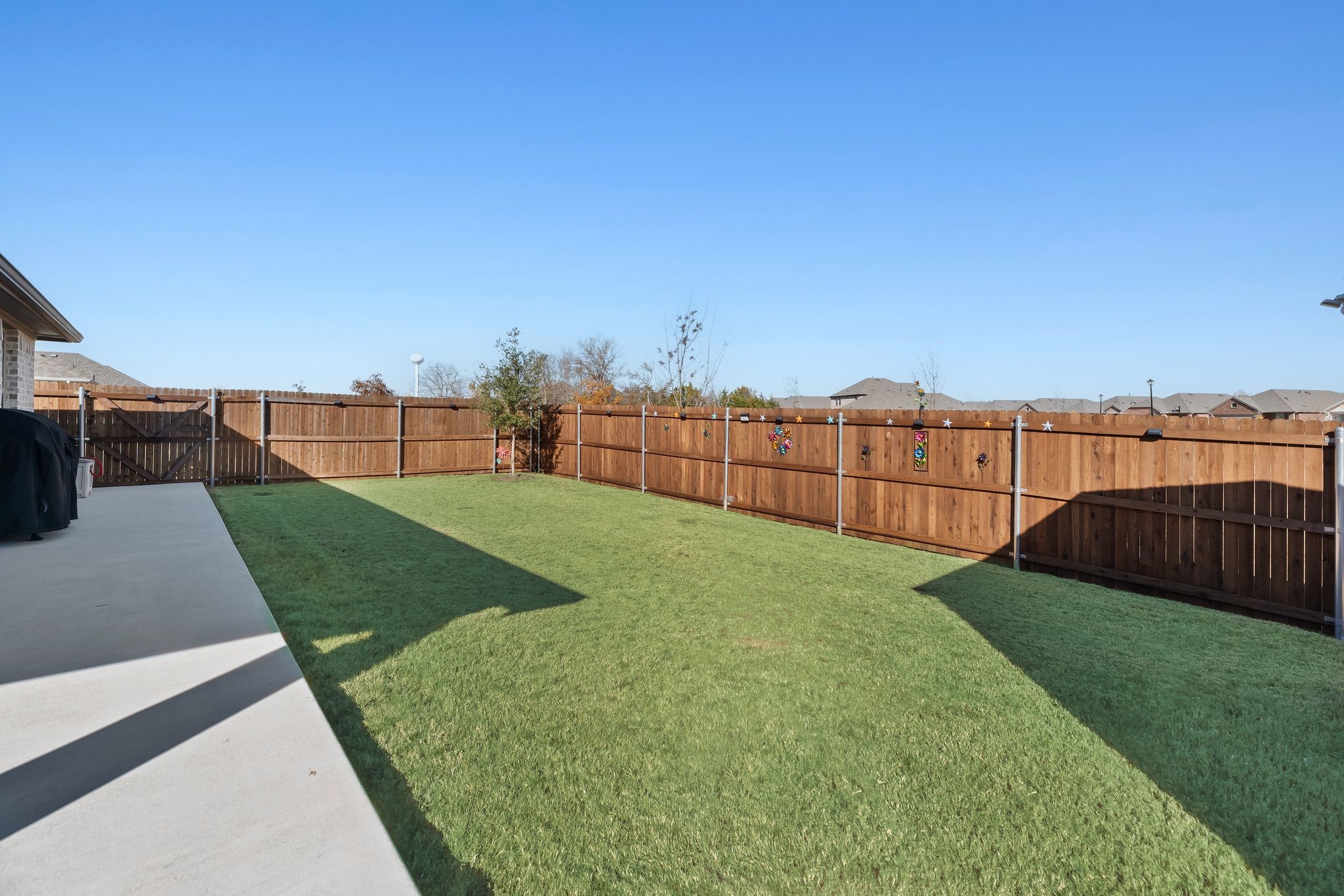 614 Creekview Lane