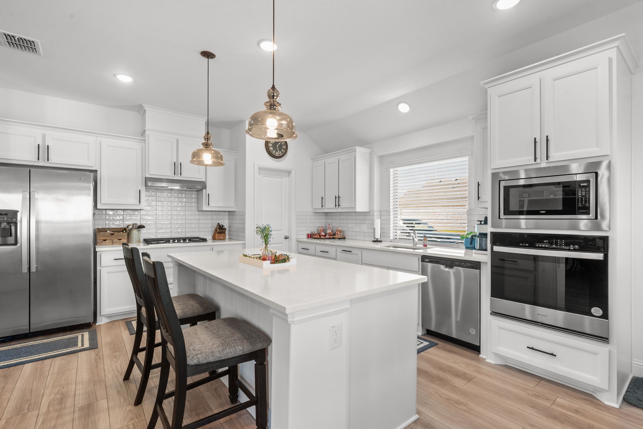 614 Creekview Lane