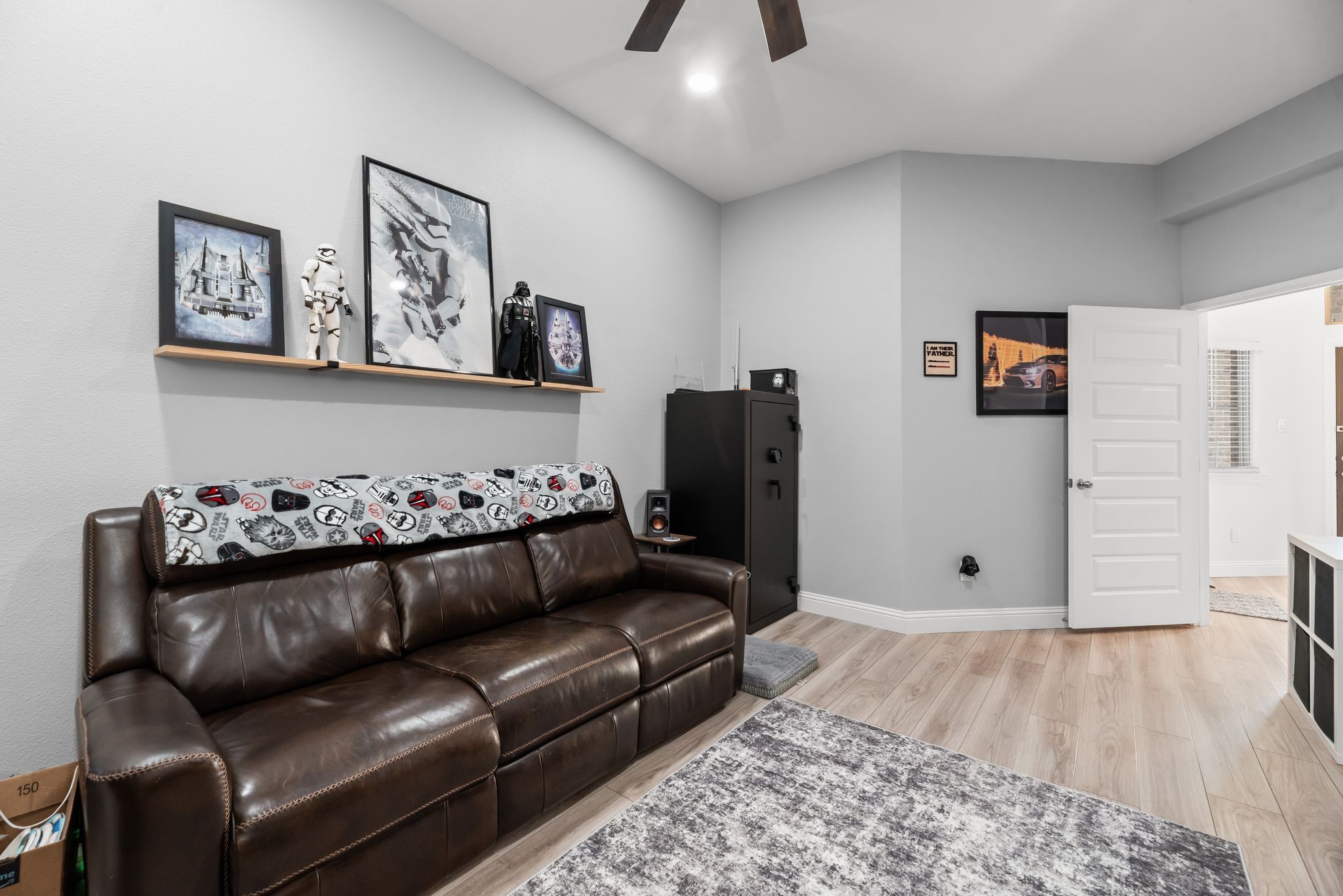614 Creekview Lane