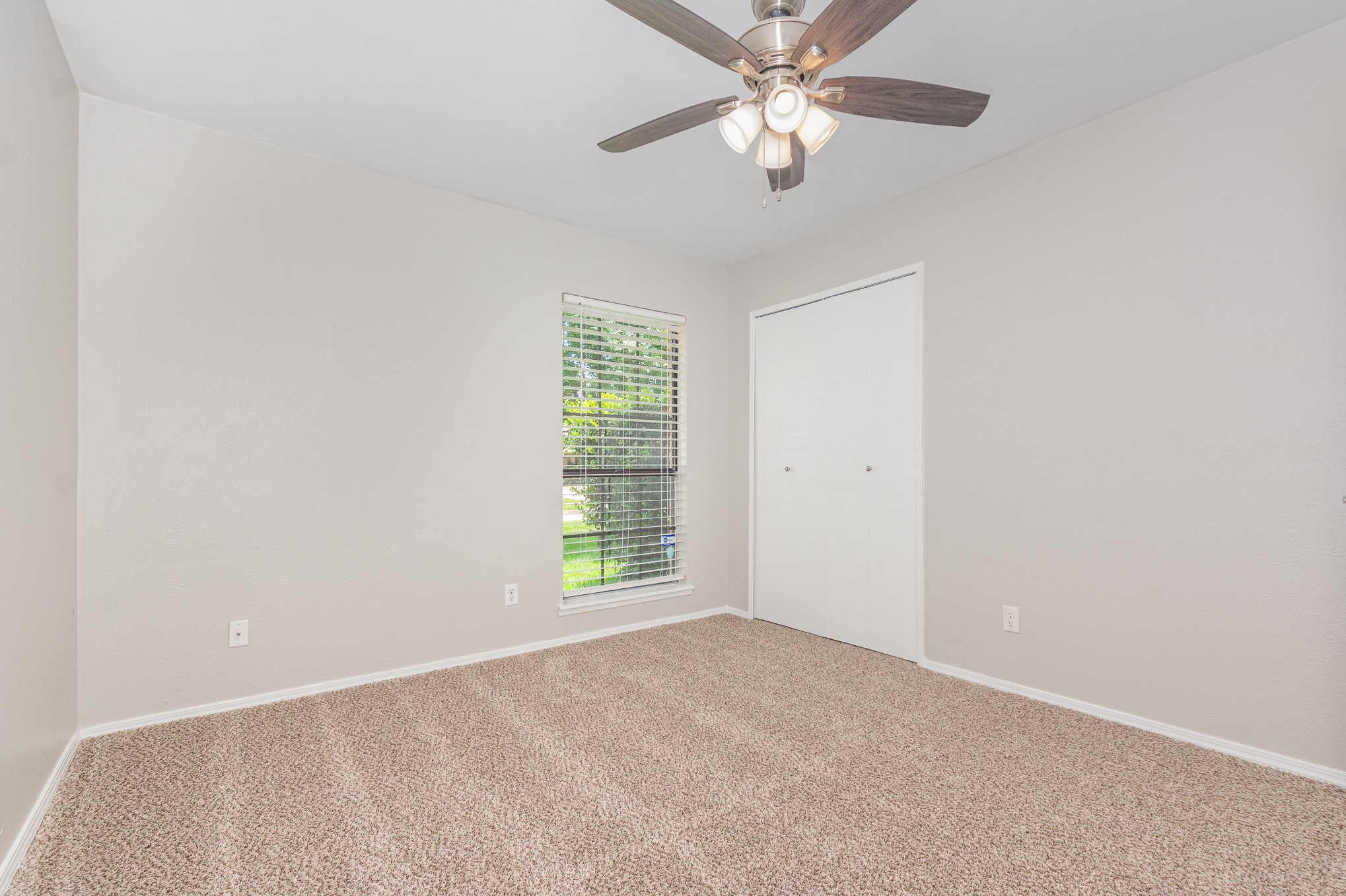 5549 Ragan Drive