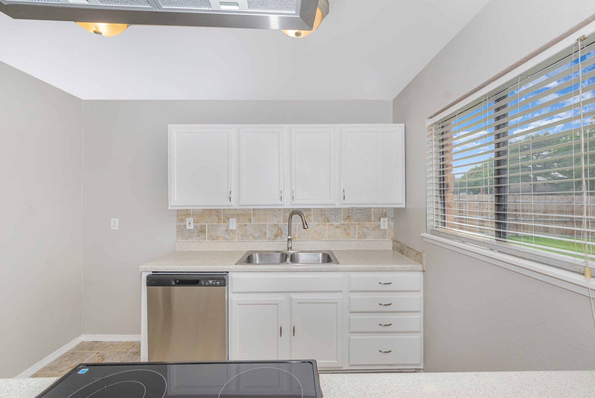 5549 Ragan Drive