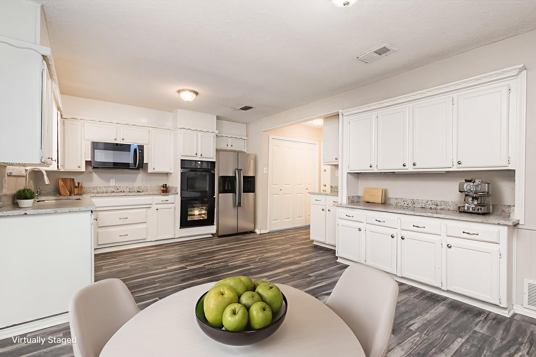 736 Springhill Drive