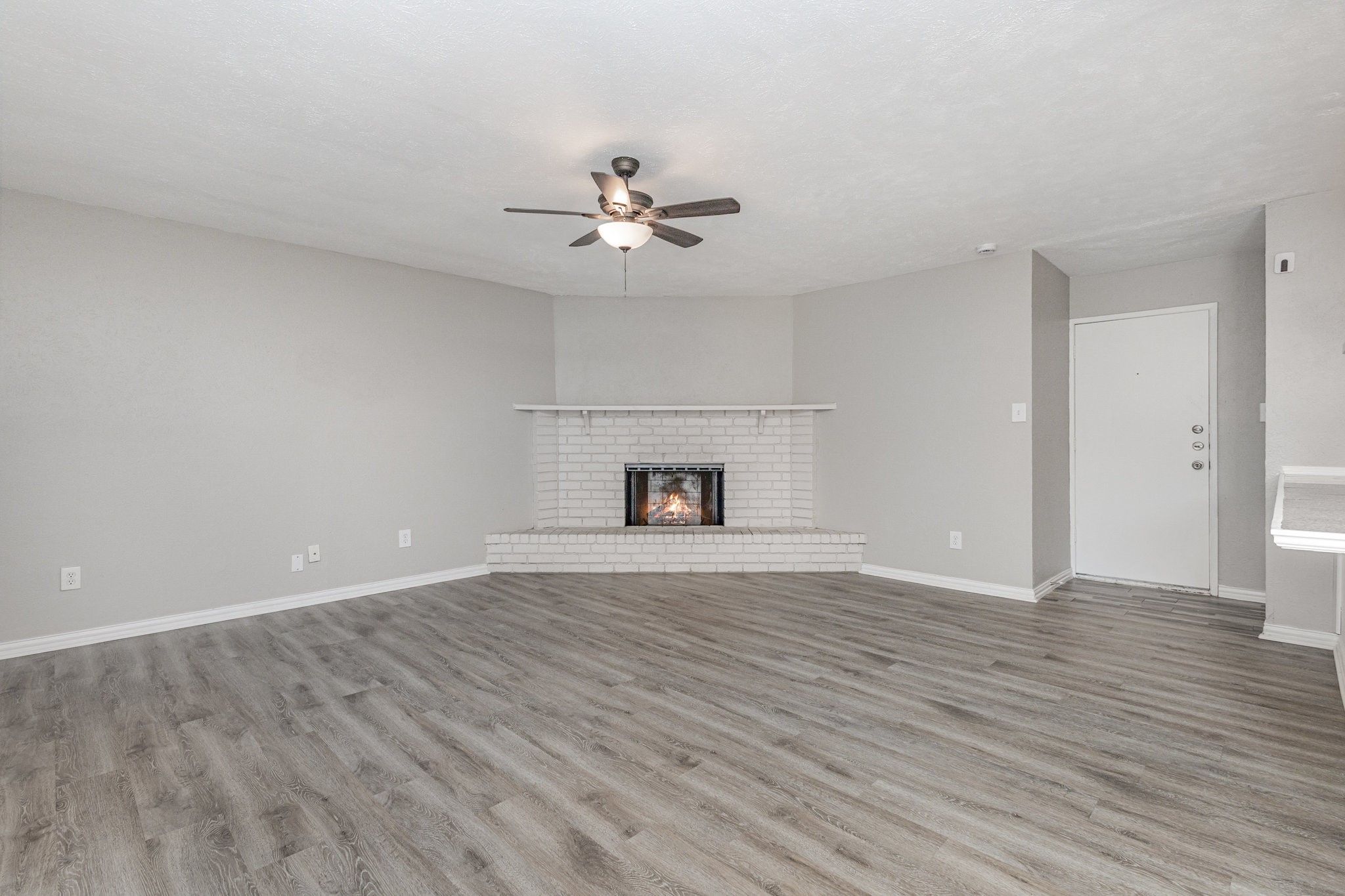 5513 Rearn Drive