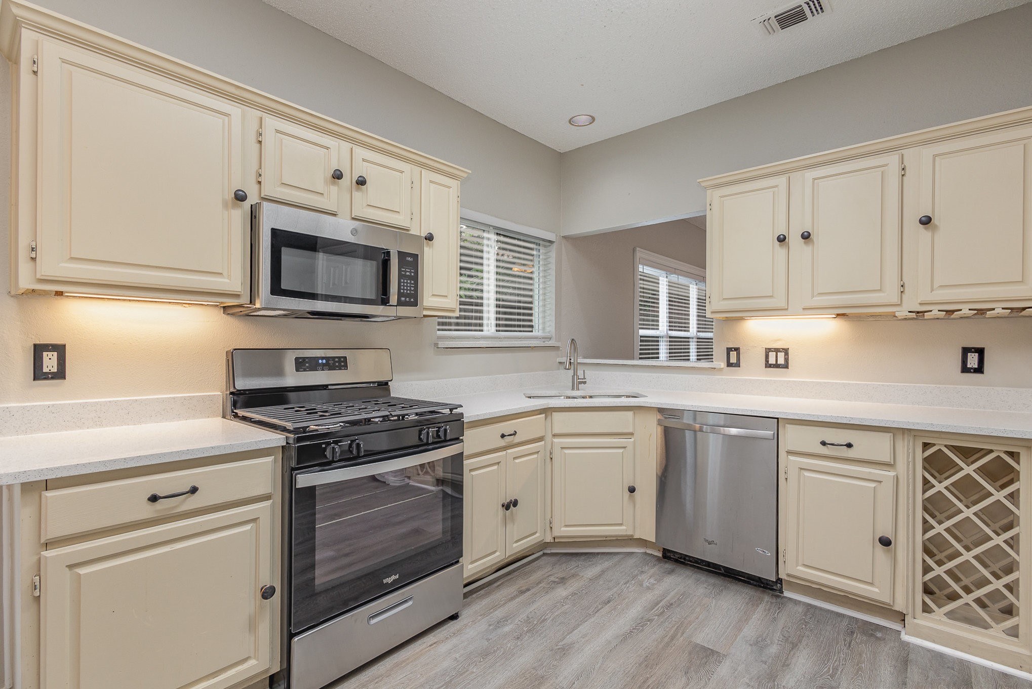 4316 N Capistrano Drive