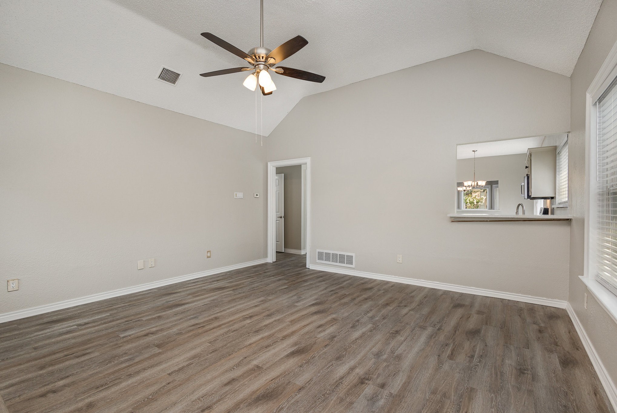 4316 N Capistrano Drive