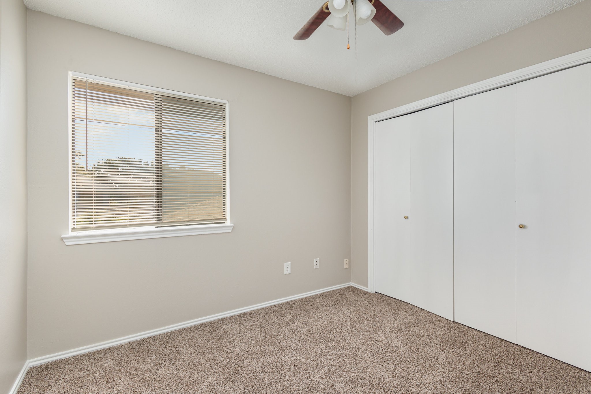 2921 Menlo Park Lane