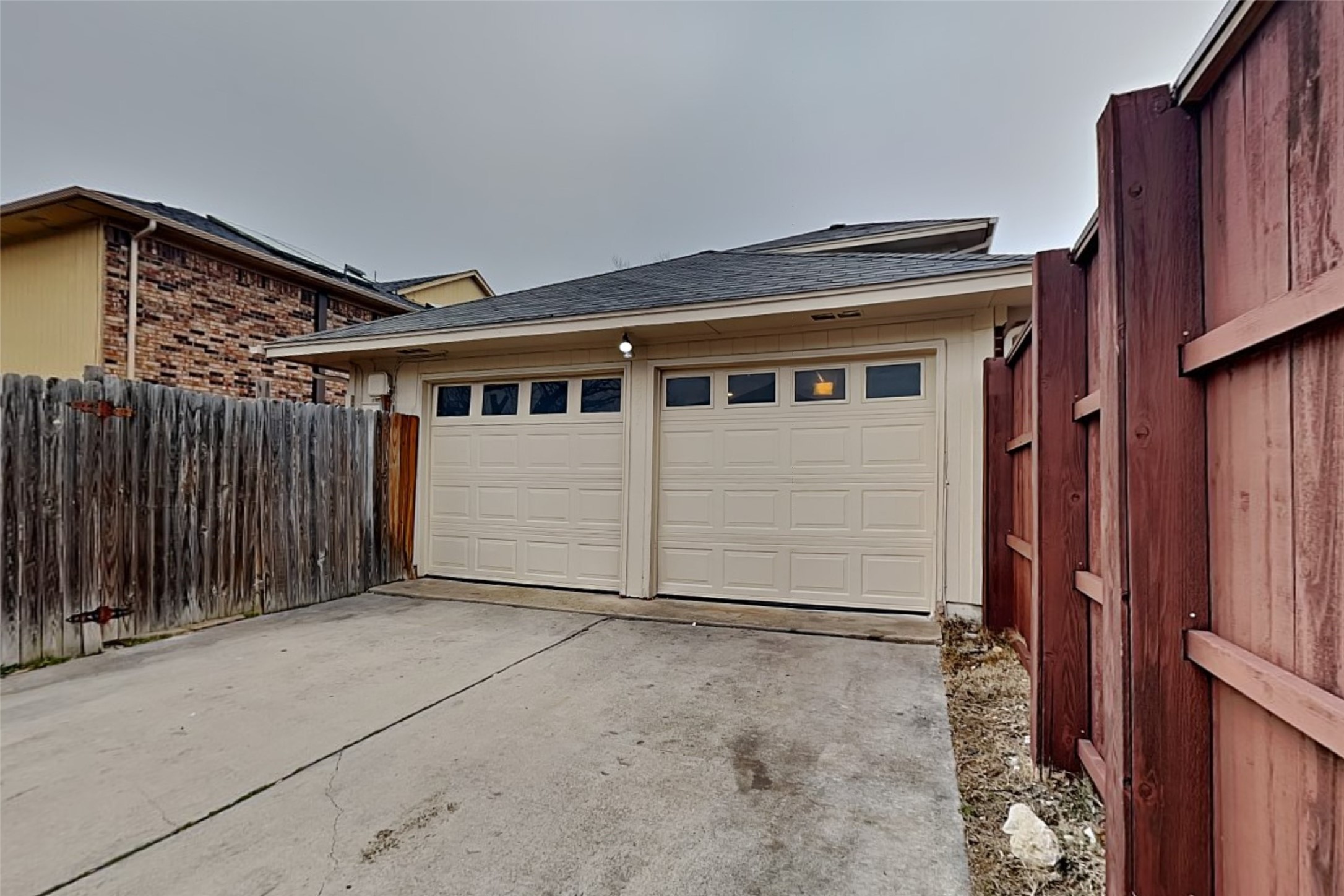 2921 Menlo Park Lane