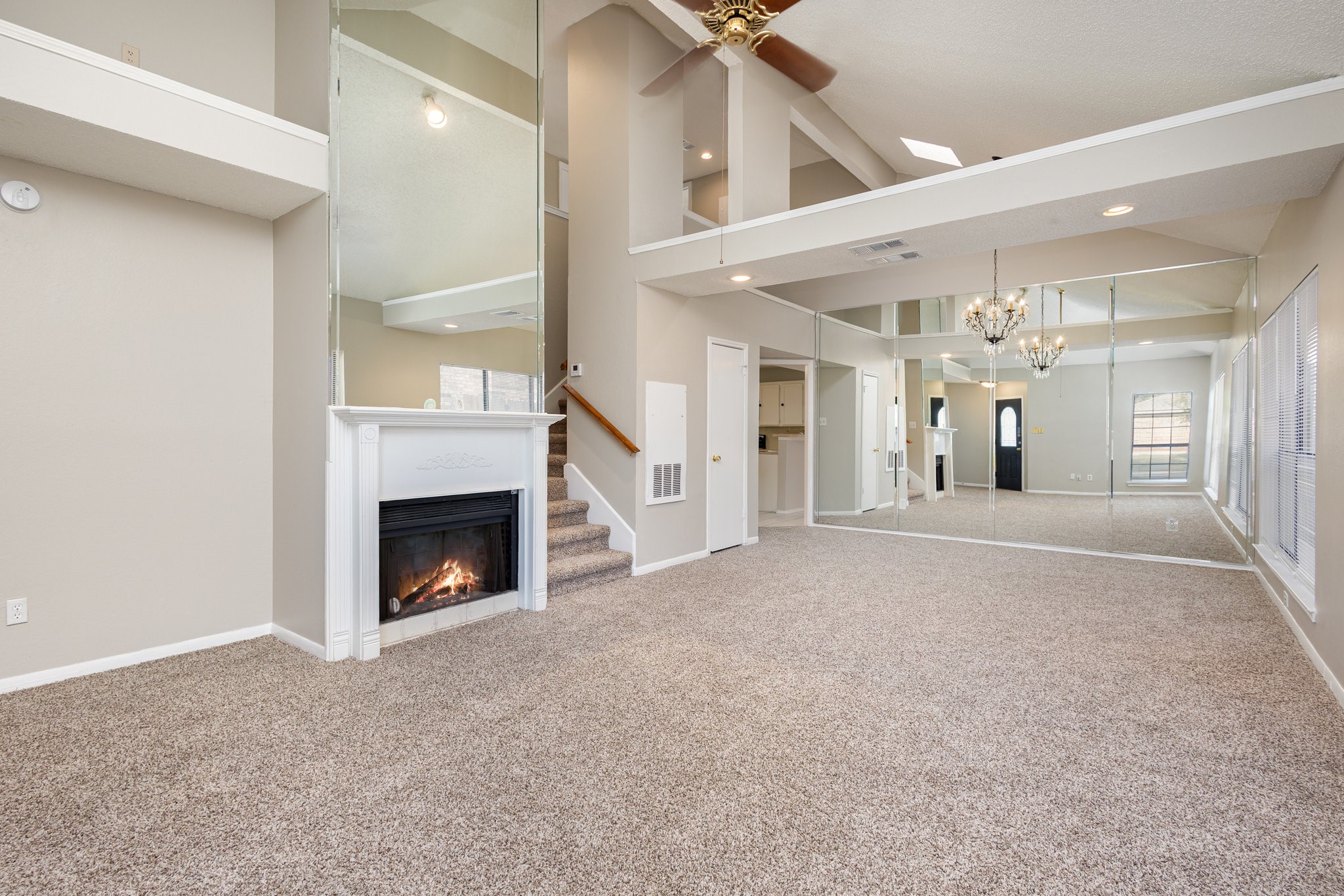 2921 Menlo Park Lane