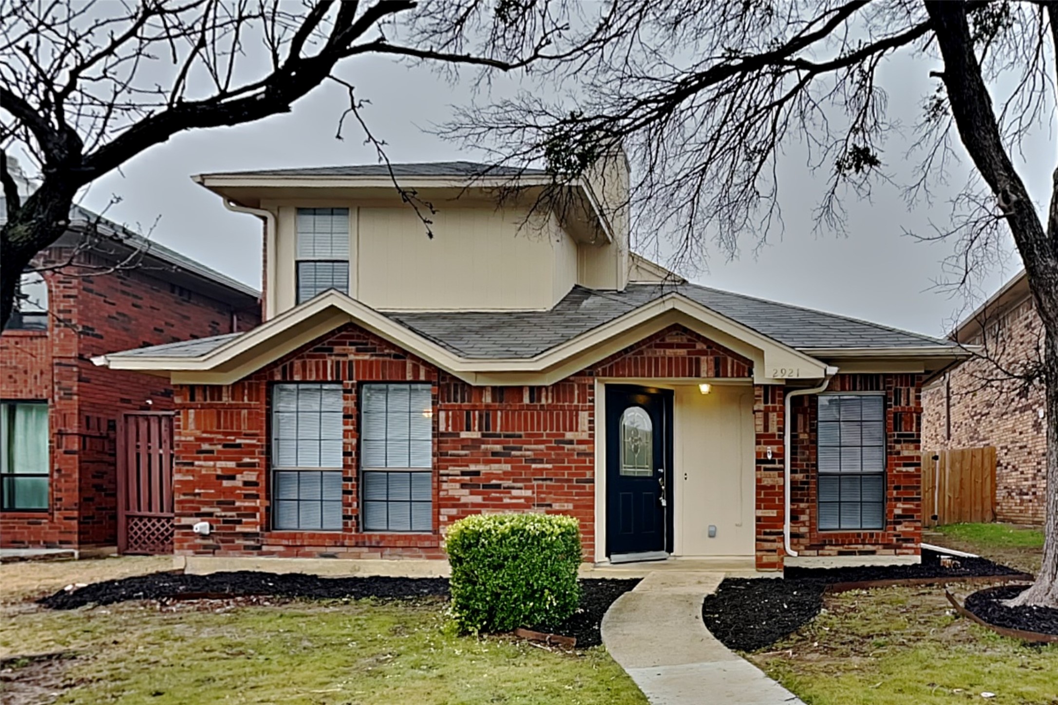 2921 Menlo Park Lane