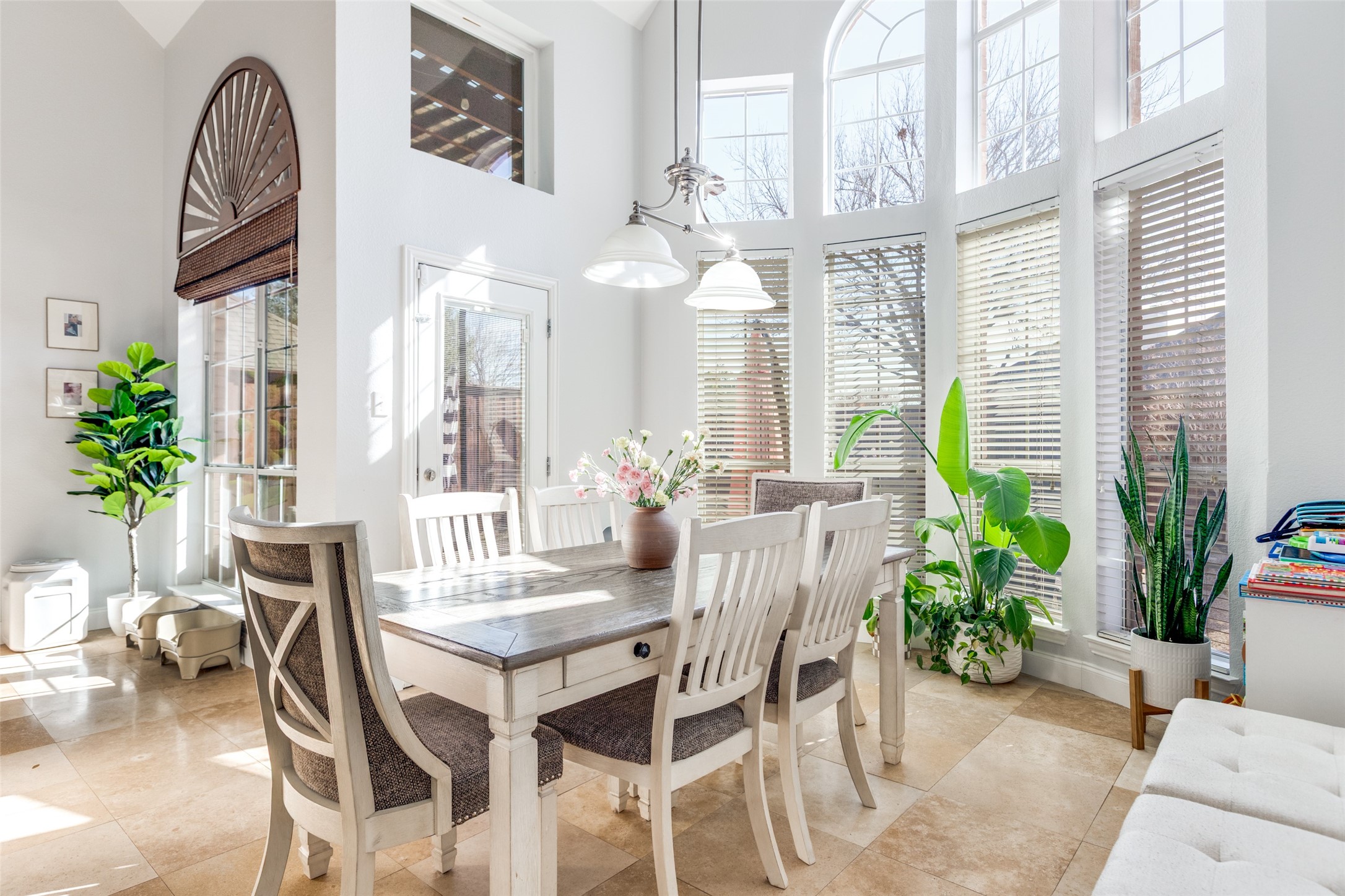4324 Sendero Trail