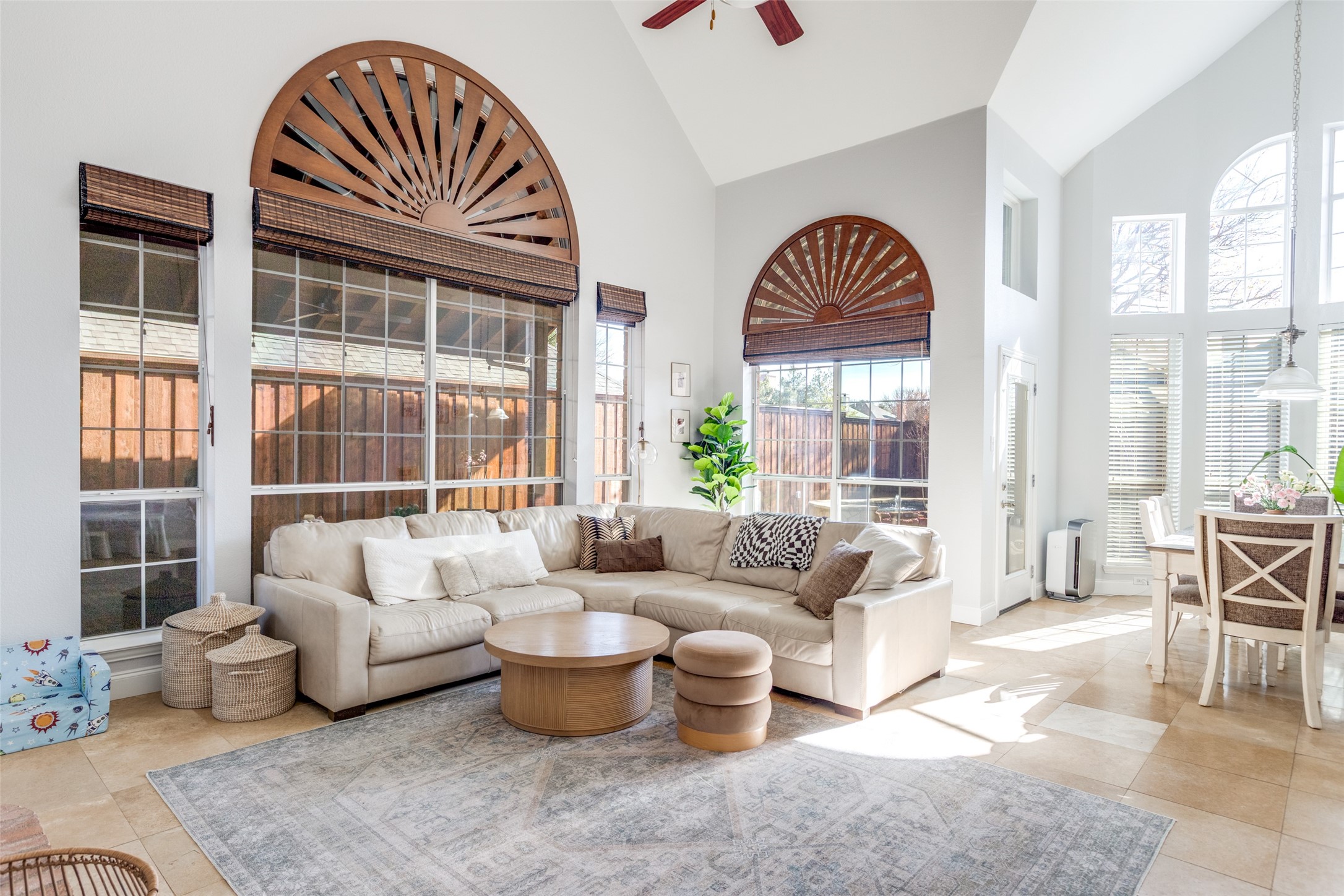 4324 Sendero Trail