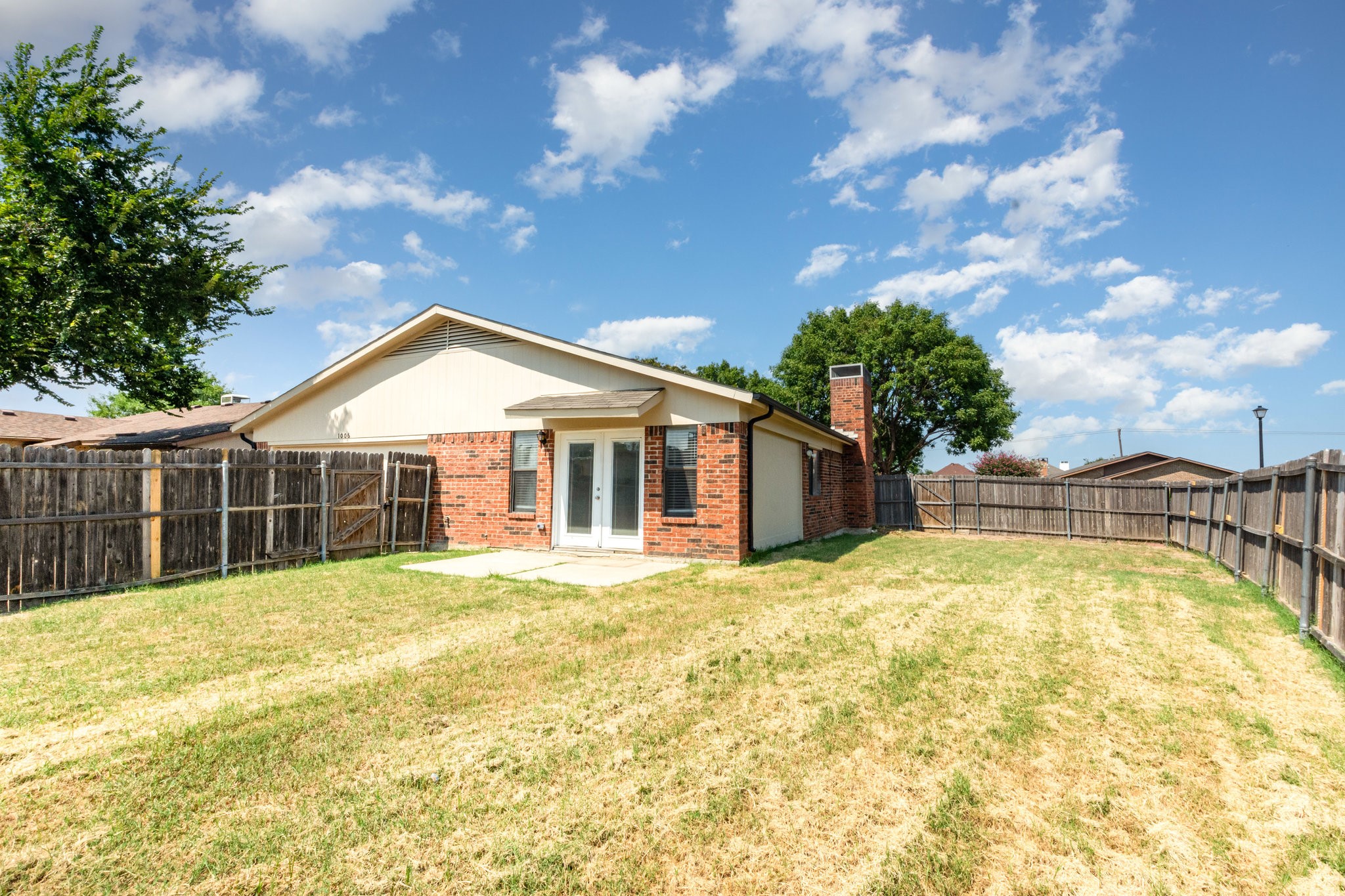 1006 Bellflower Court