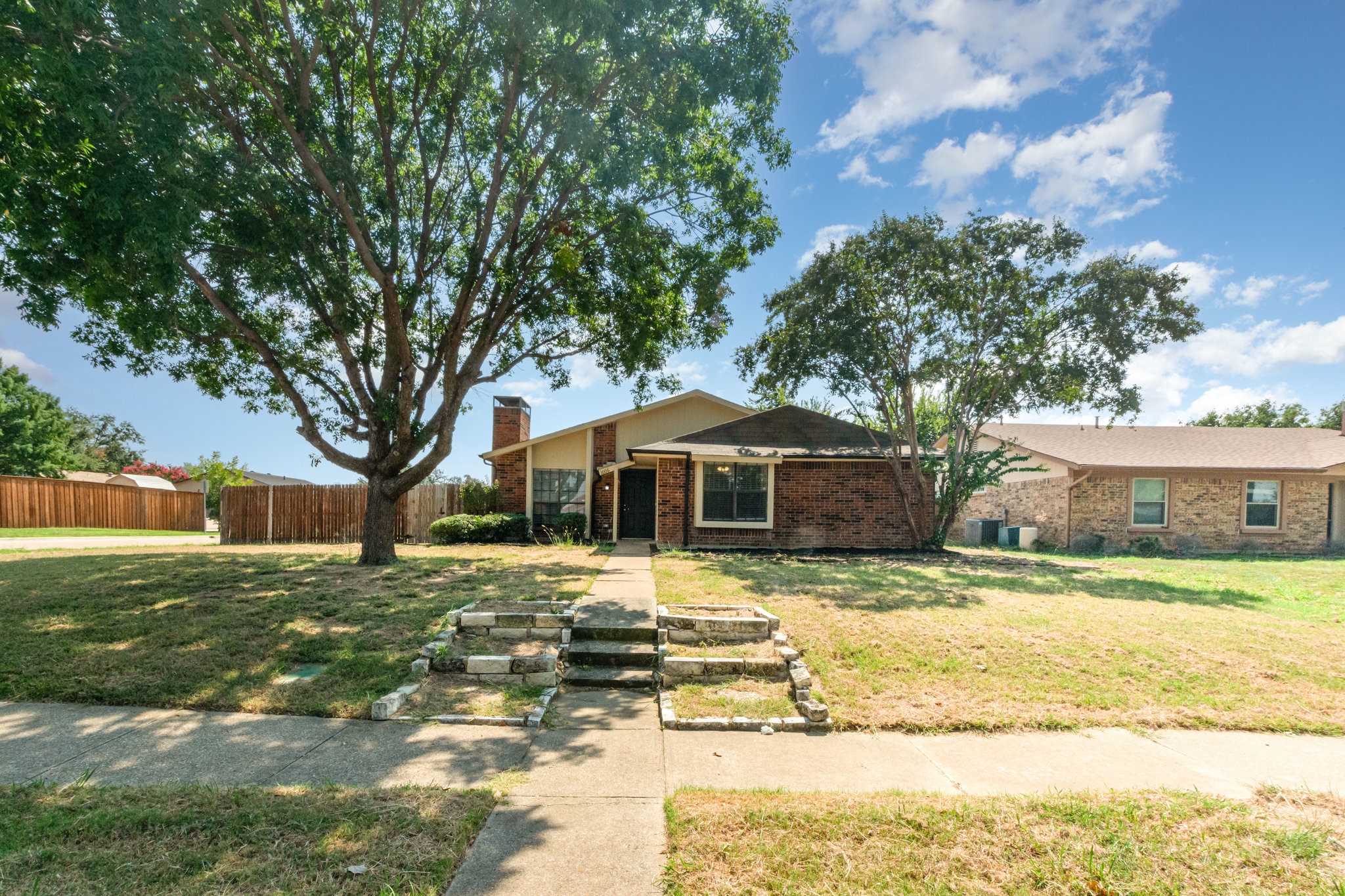 1006 Bellflower Court