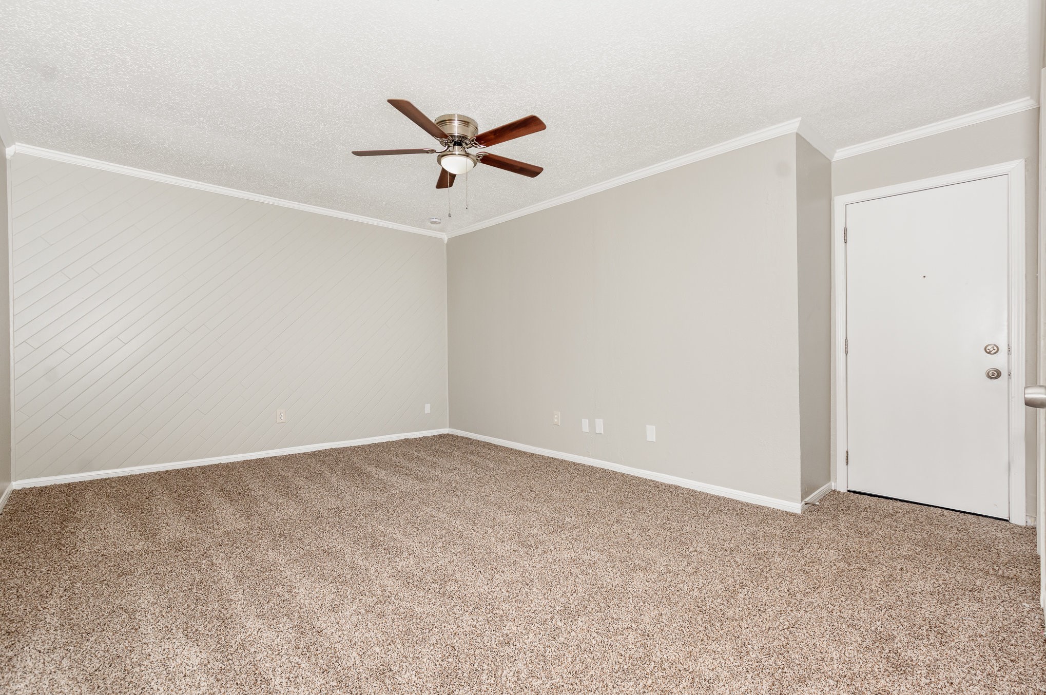 1724 Saint James Drive