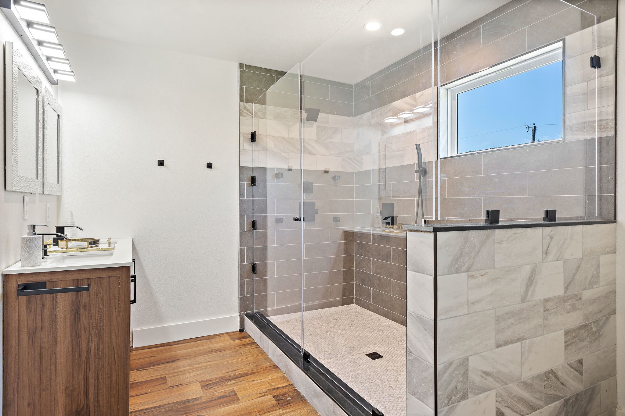 5936 Spring Glen Drive