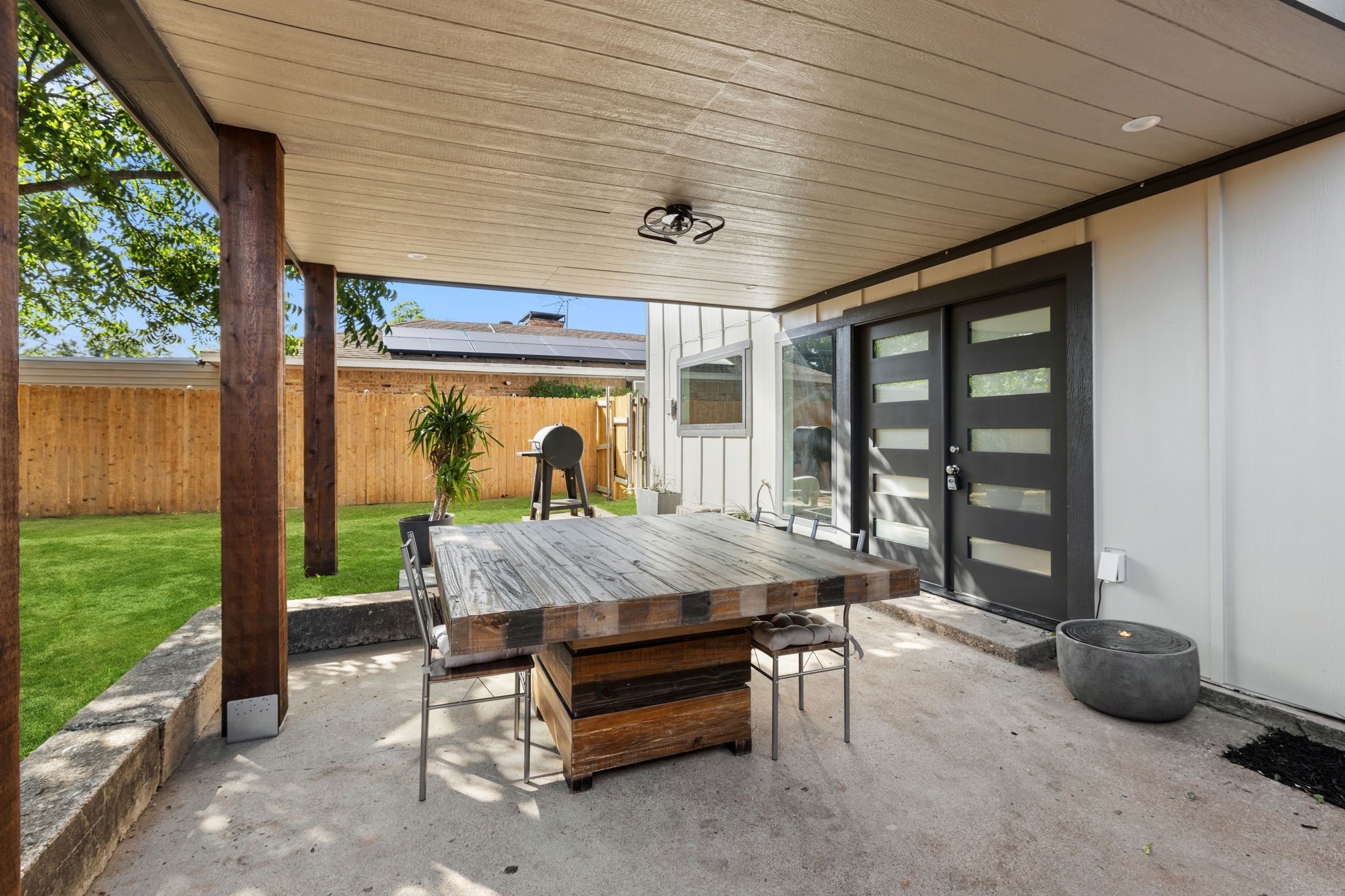 5936 Spring Glen Drive