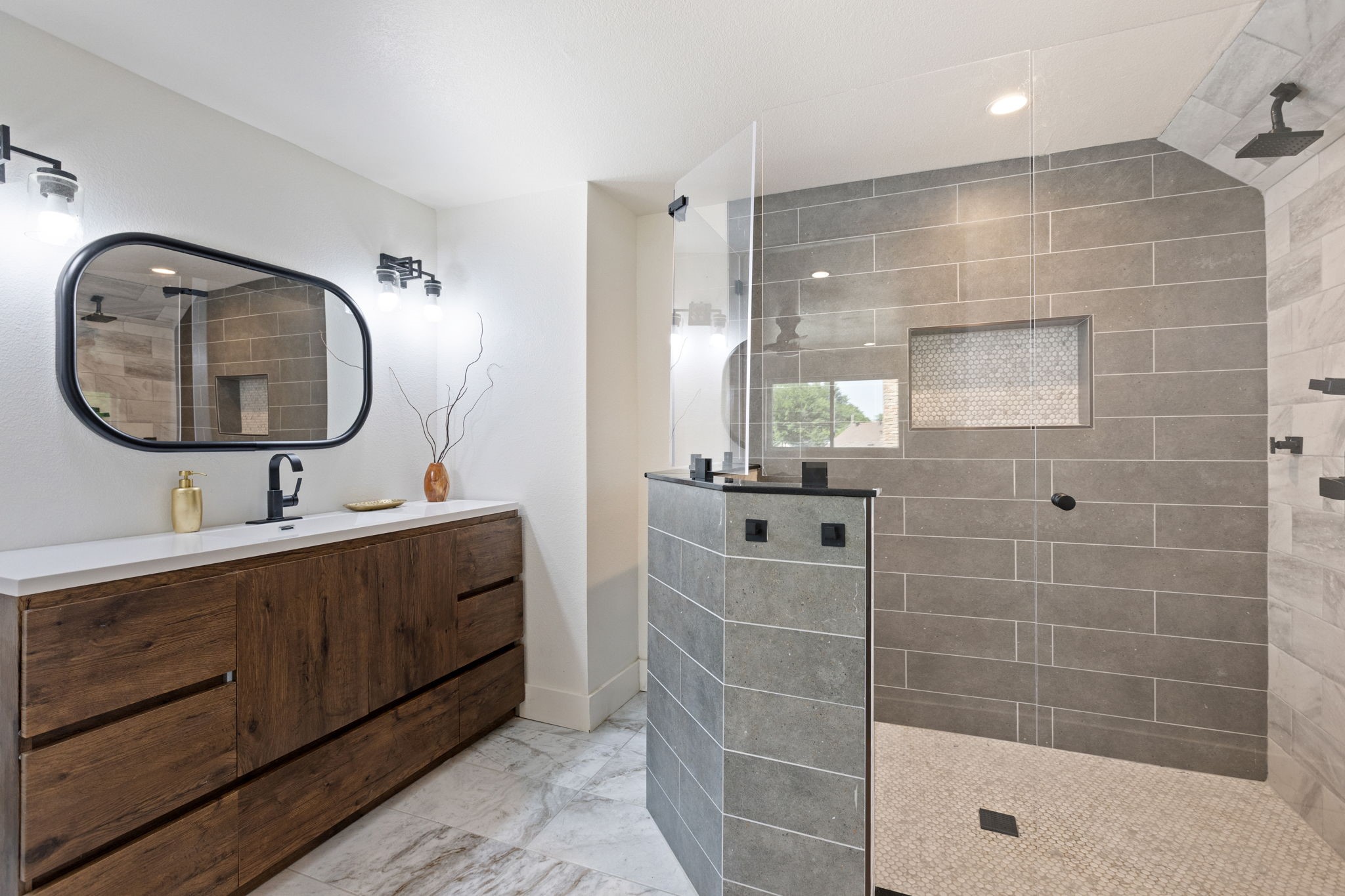 5936 Spring Glen Drive