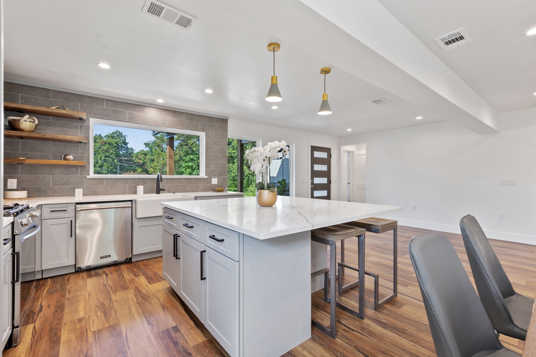 5936 Spring Glen Drive