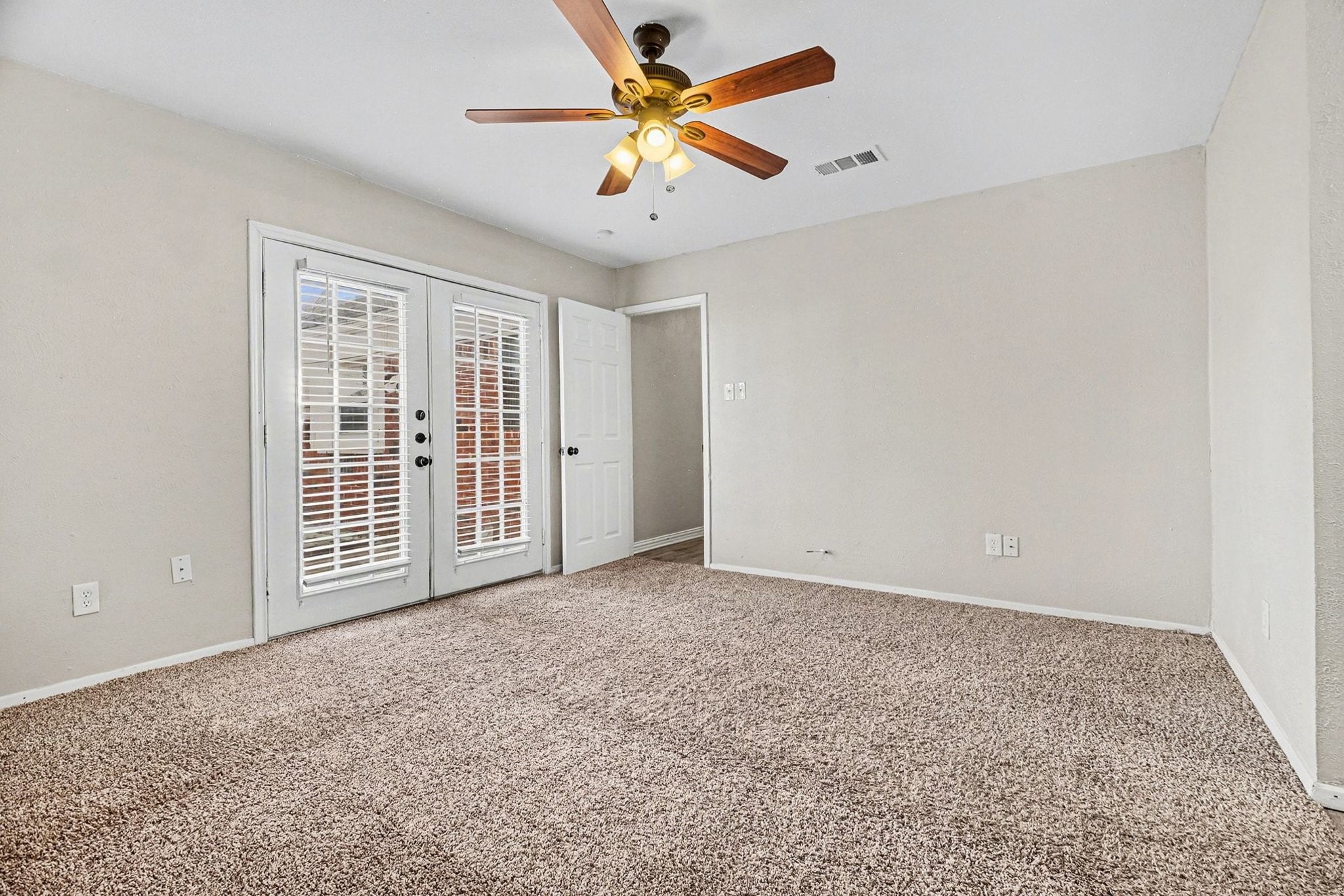 1512 Homestead Street