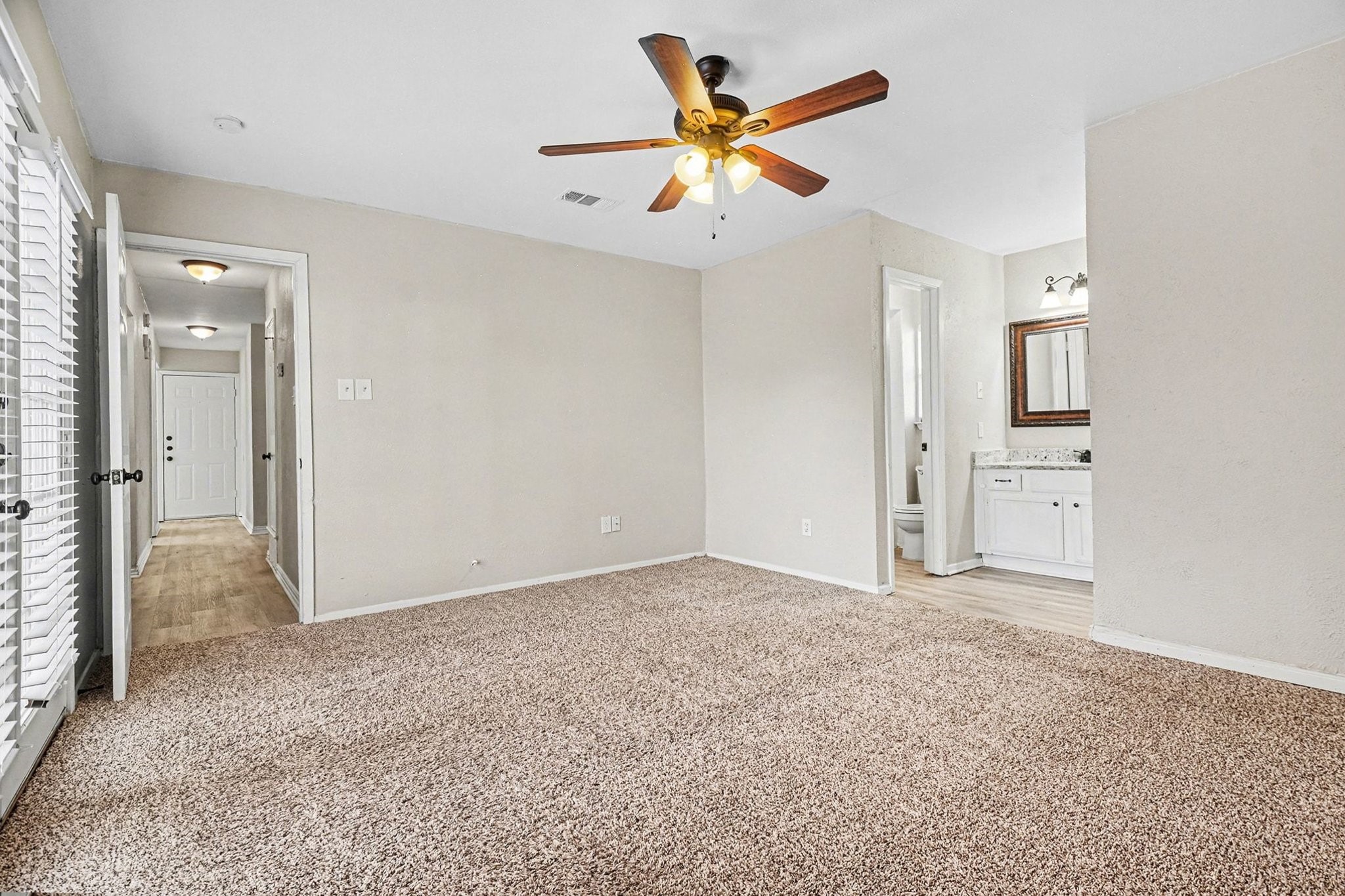 1512 Homestead Street