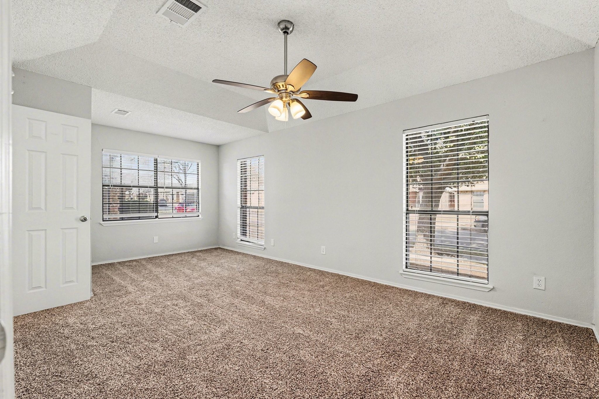 980 Downey Drive