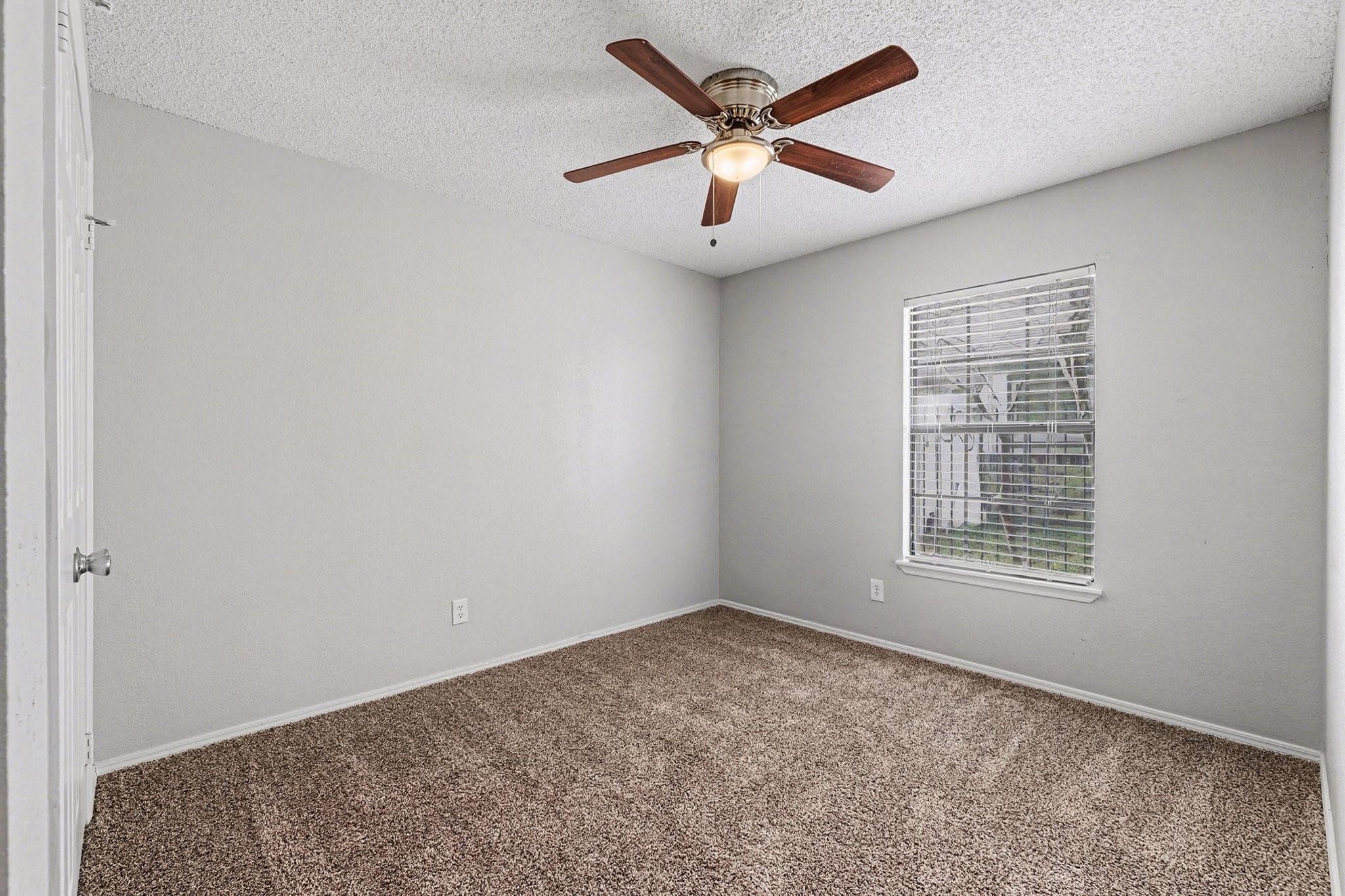 980 Downey Drive