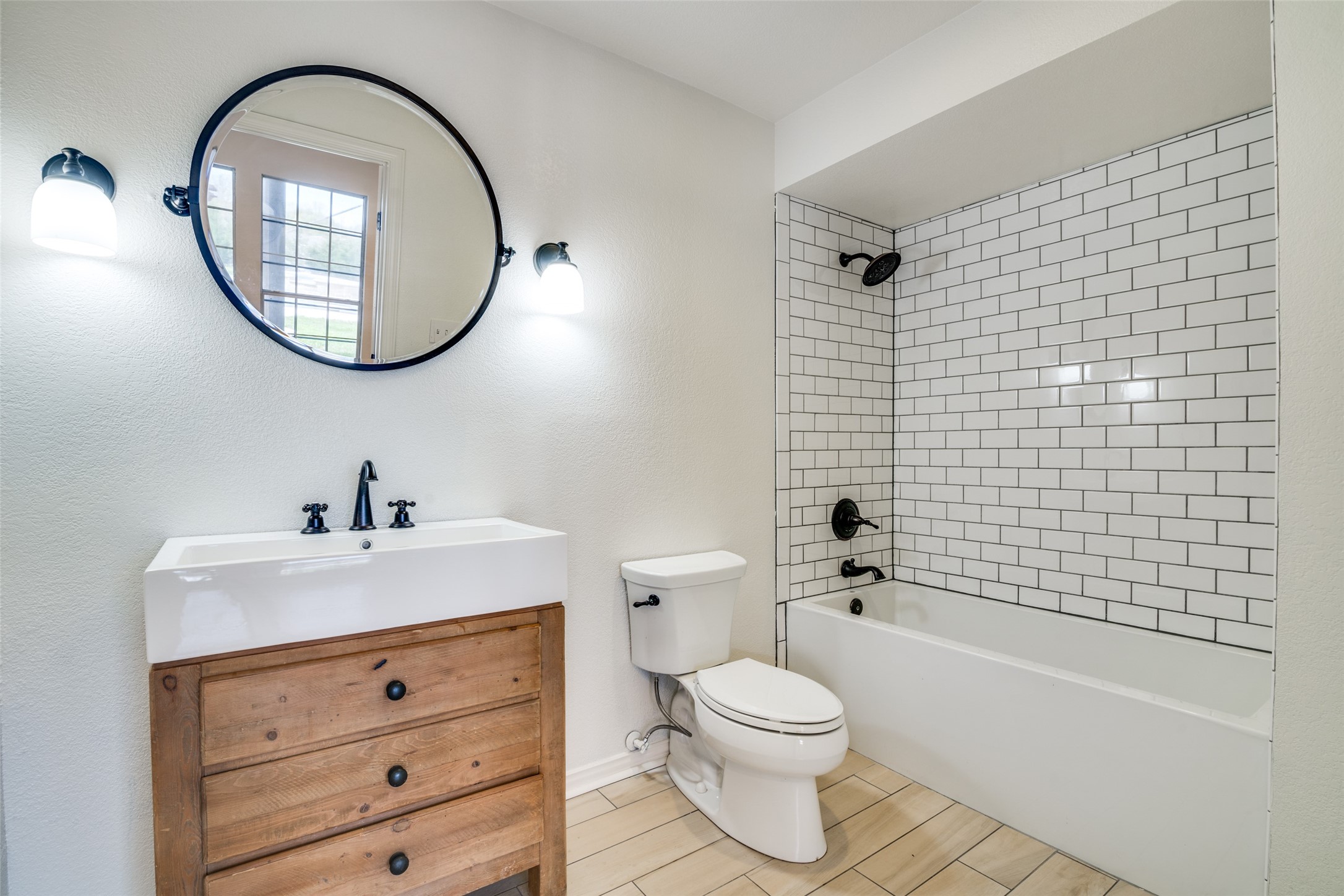 111 Hunters Glen Drive