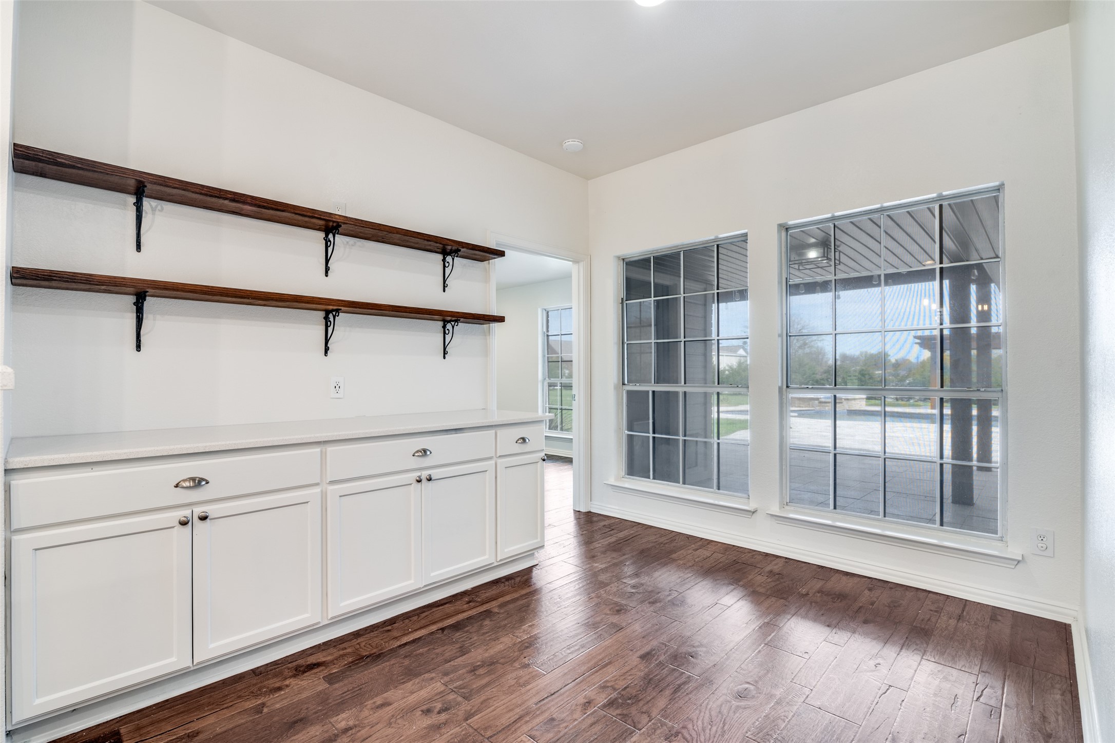 111 Hunters Glen Drive