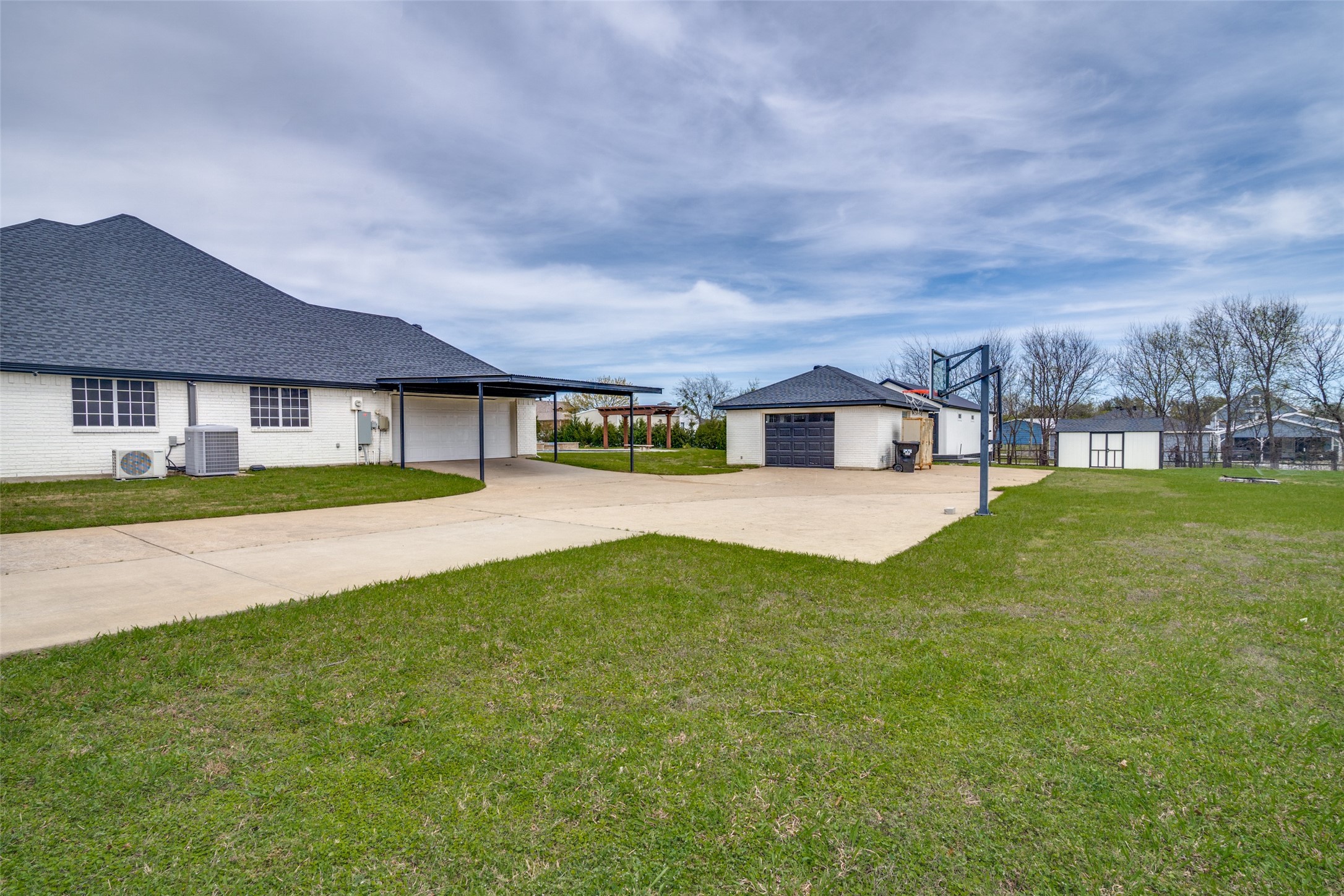 111 Hunters Glen Drive