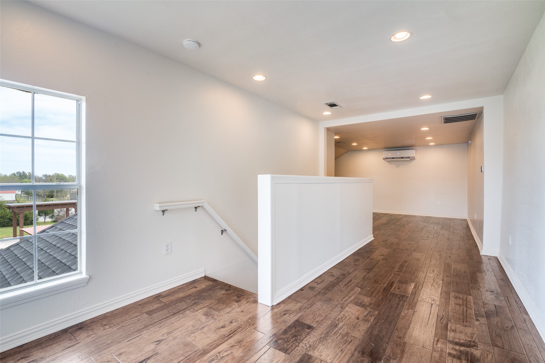 111 Hunters Glen Drive