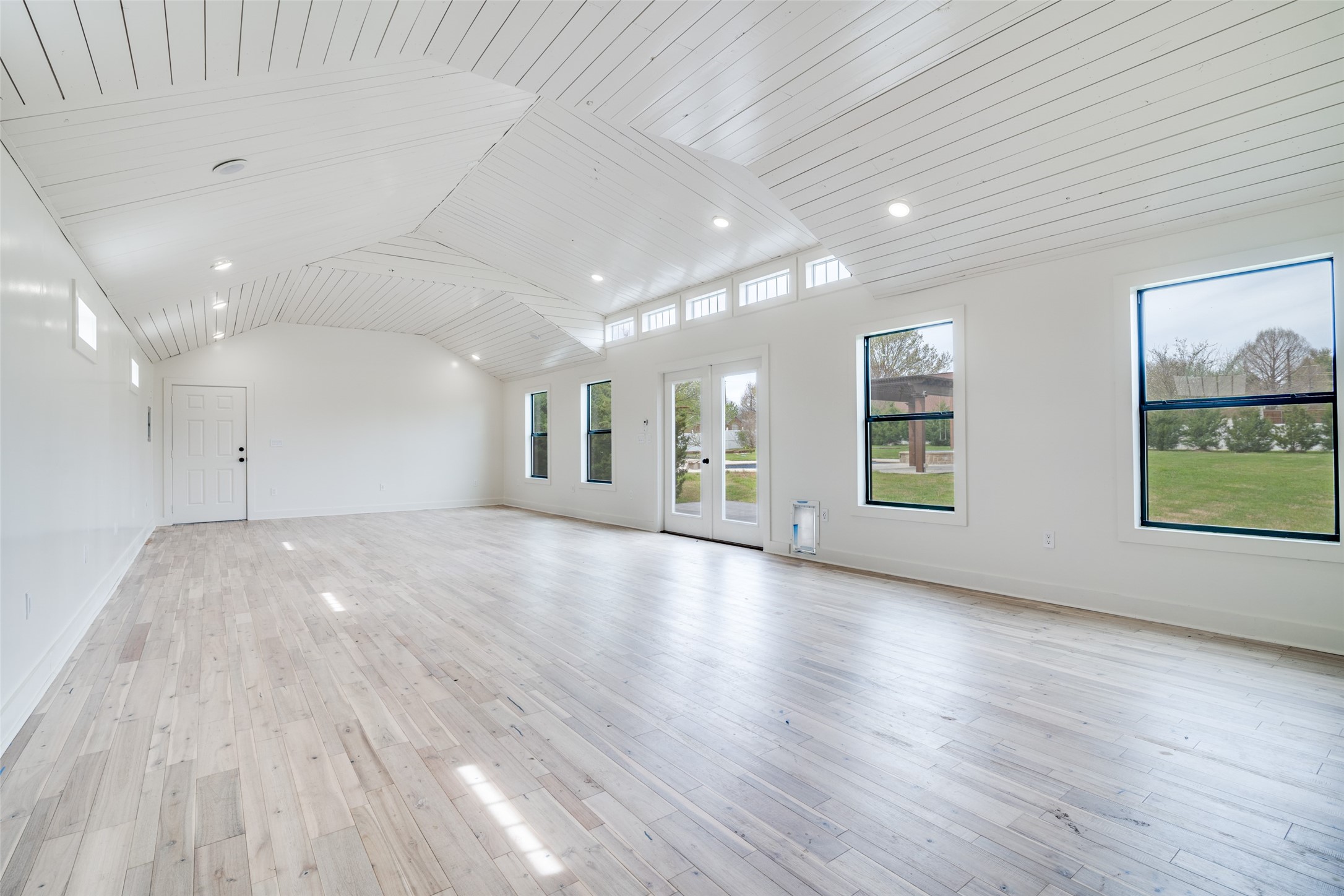 111 Hunters Glen Drive