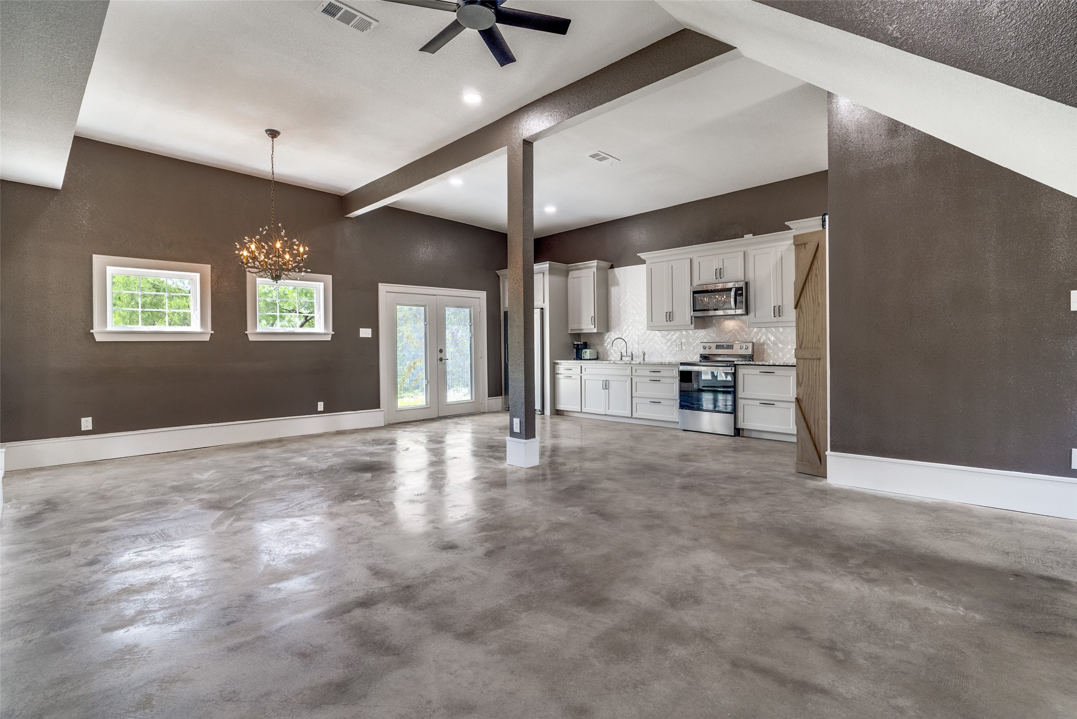 10501 County Road 1016