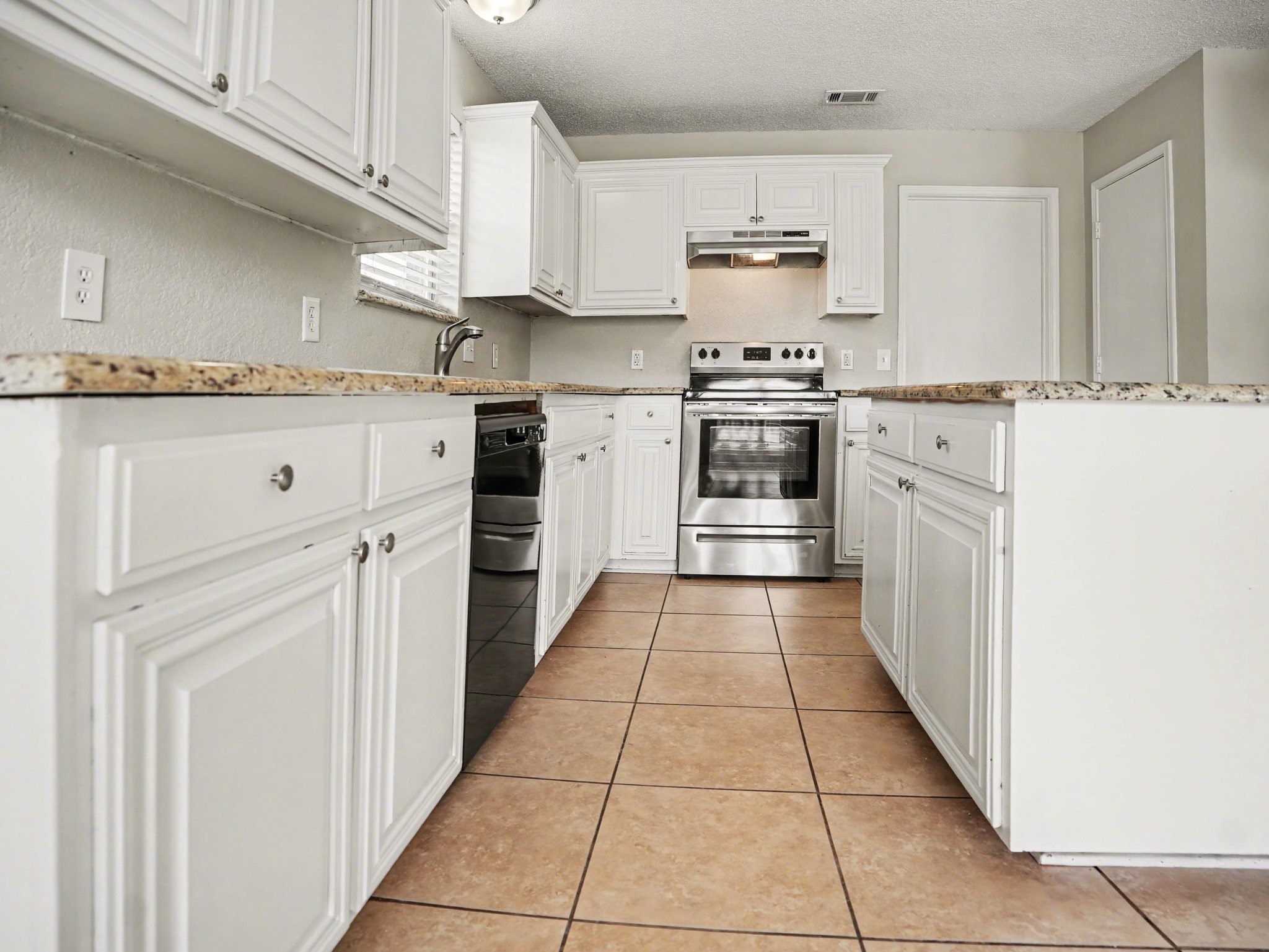 636 Dover Heights Trail