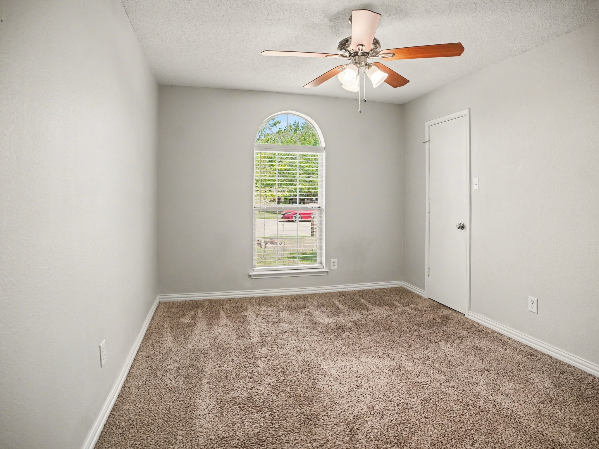 636 Dover Heights Trail
