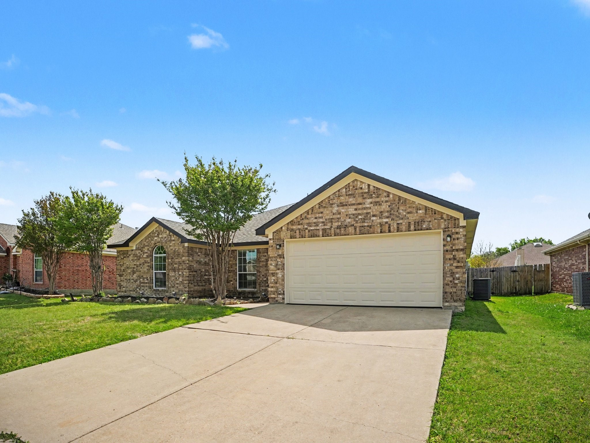 636 Dover Heights Trail