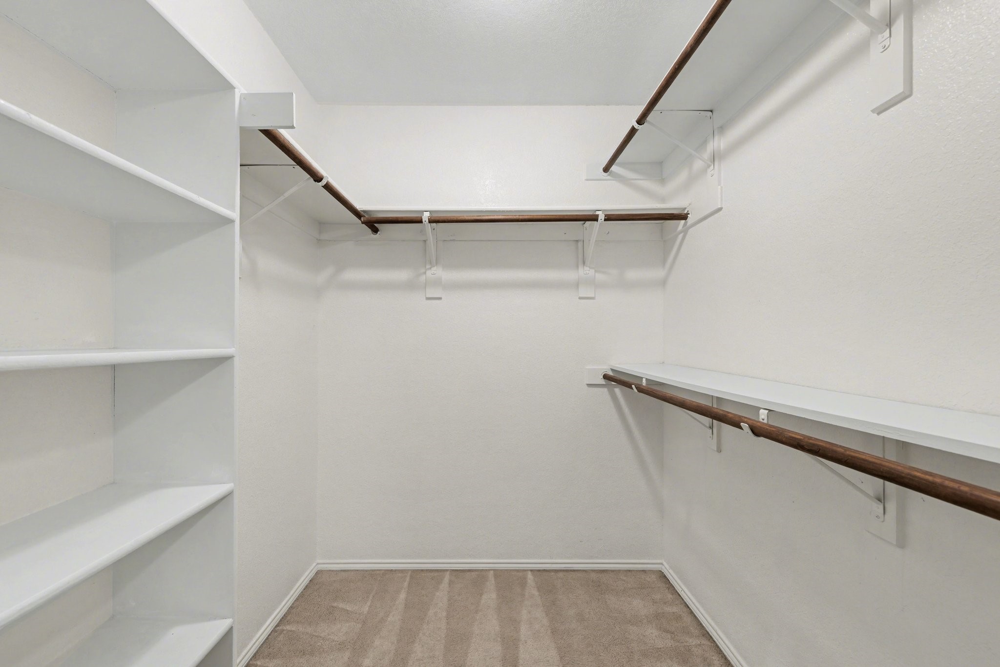 11816 Rocky Point Drive