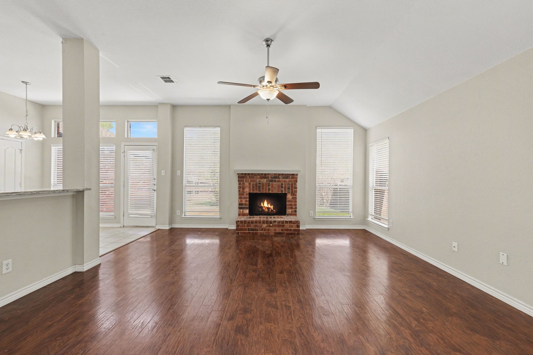 11816 Rocky Point Drive