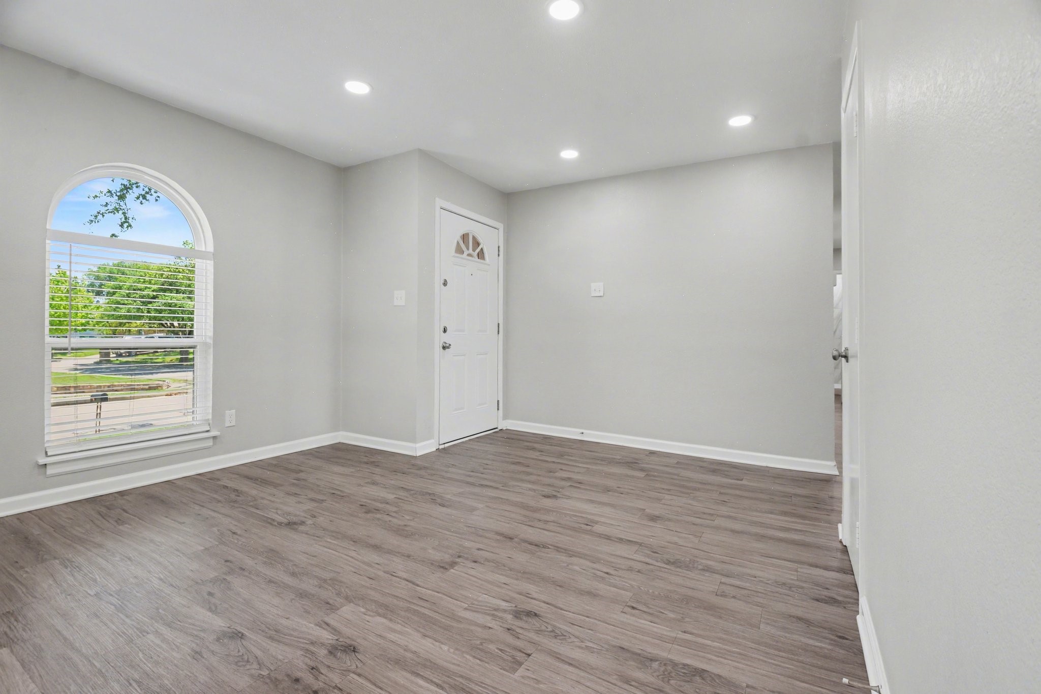 2901 Mill Trail