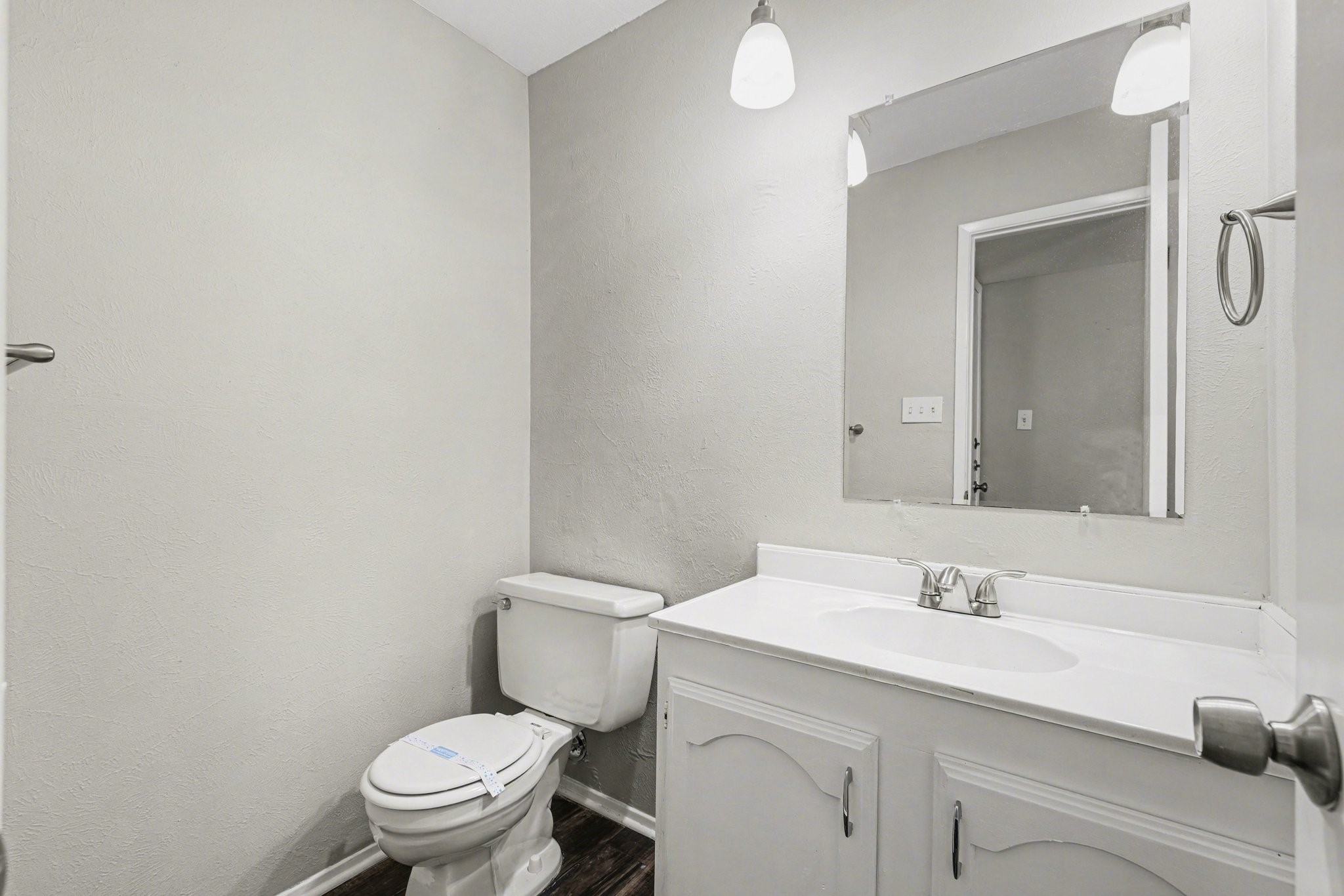 2312 Chinaberry Drive