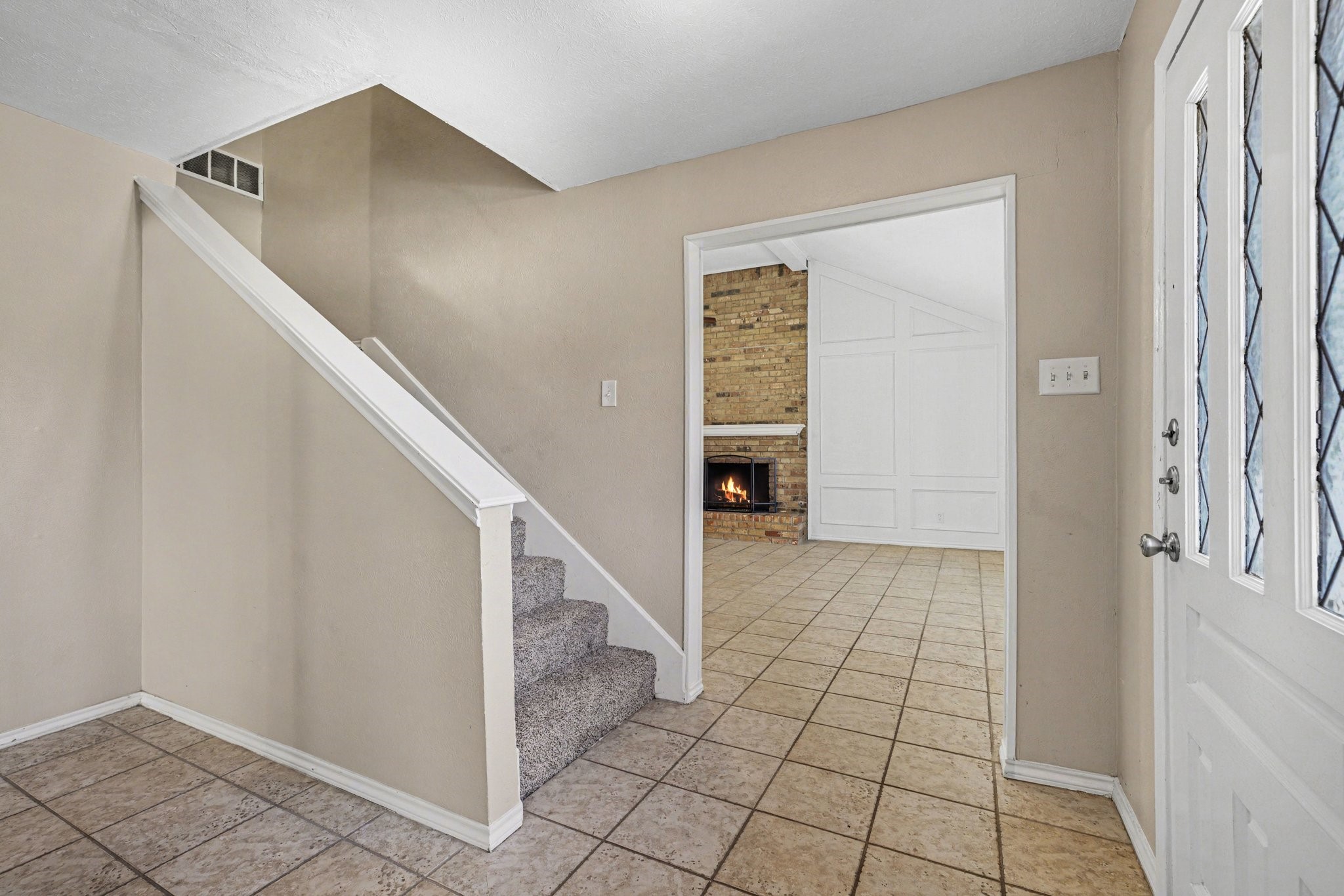 1020 Oxfordshire Drive