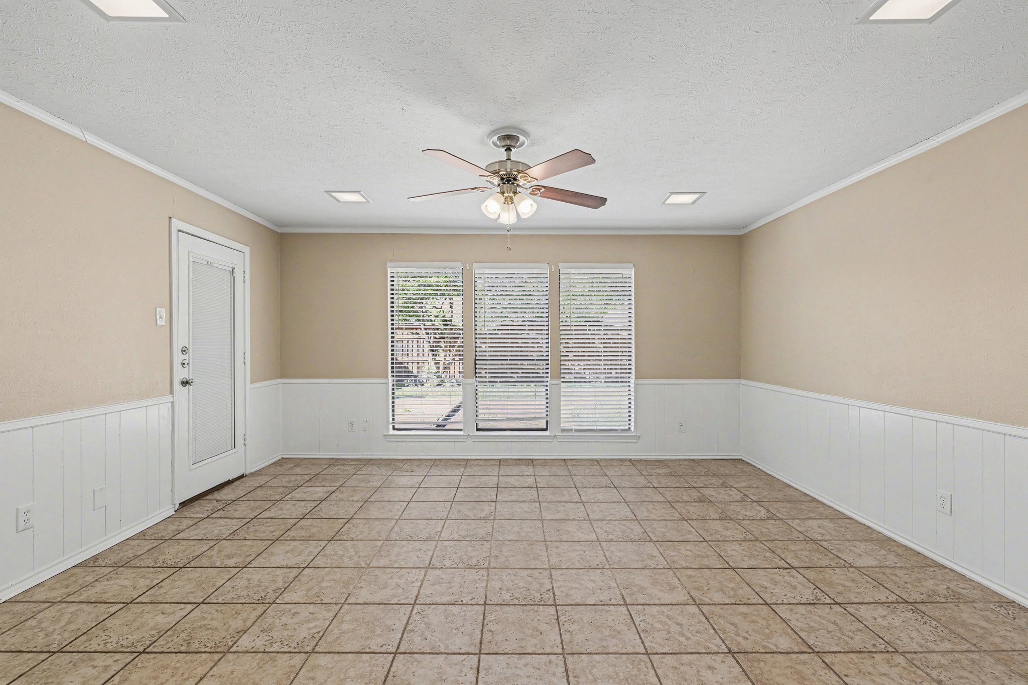 1020 Oxfordshire Drive