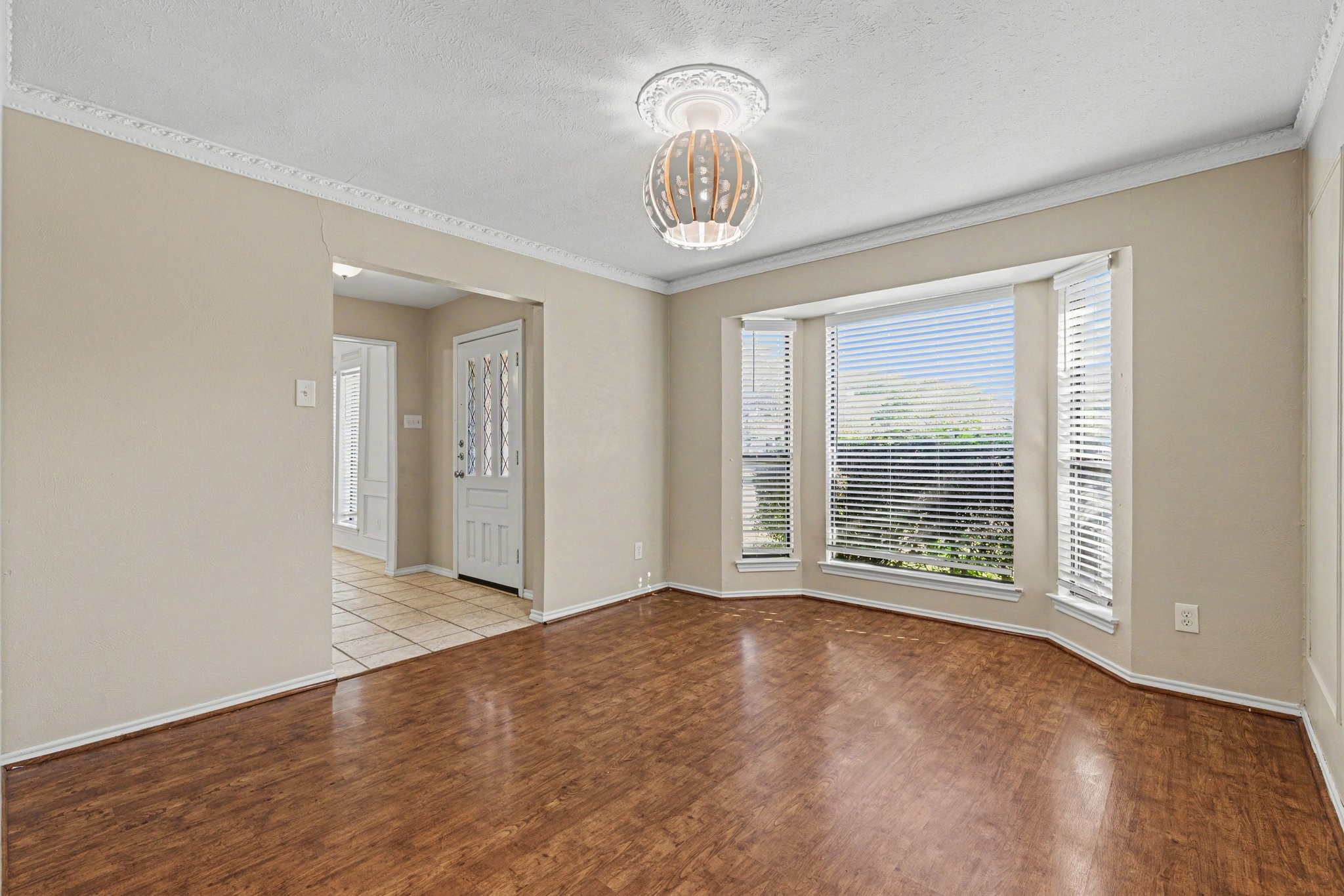1020 Oxfordshire Drive