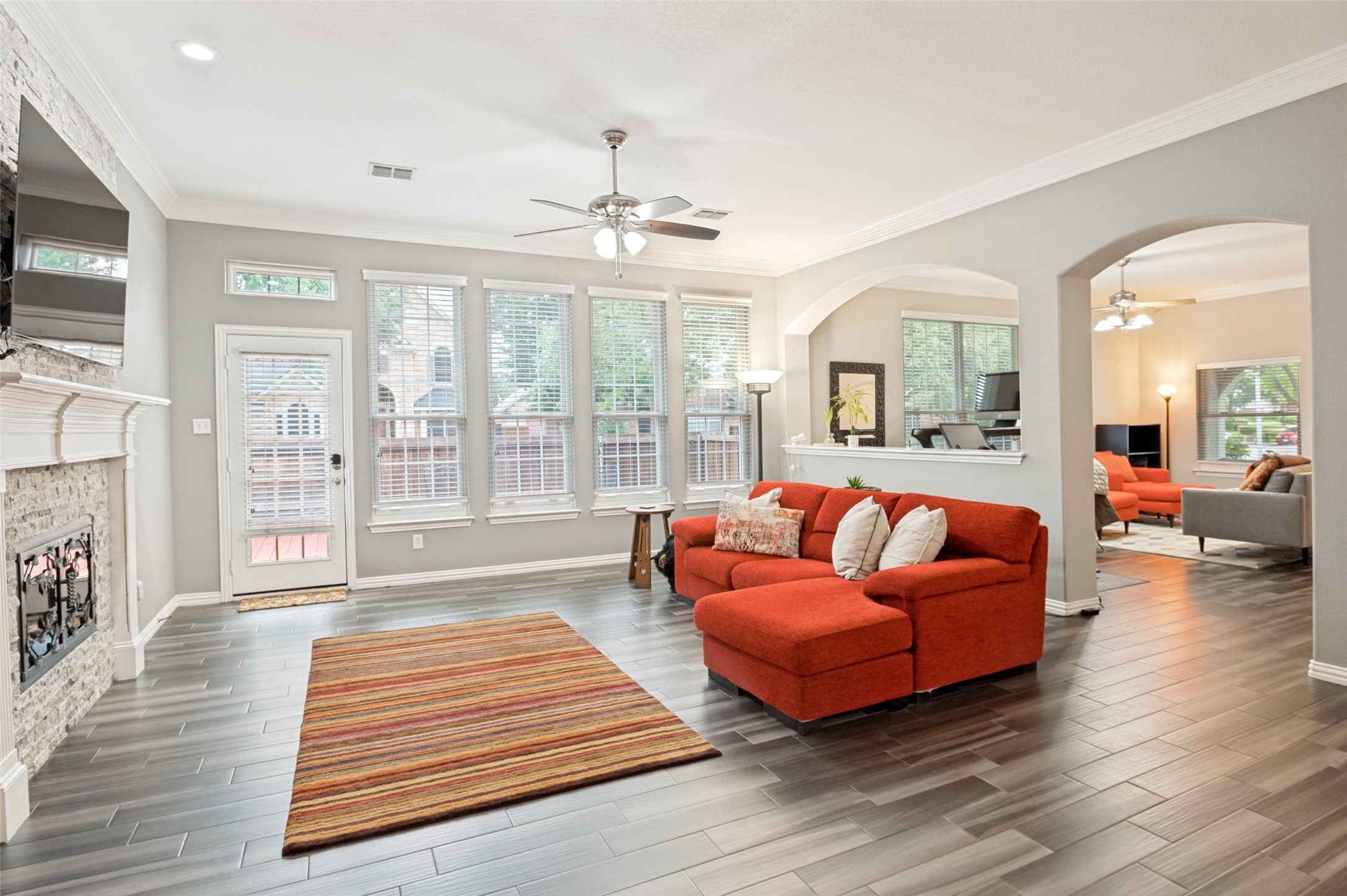 401 Manders Court